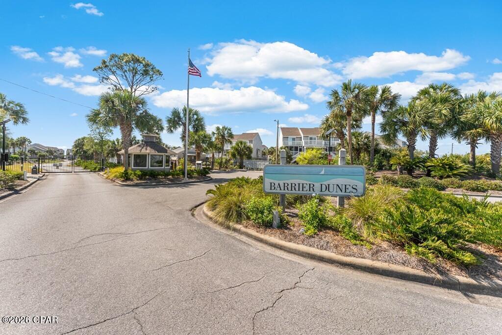 Barrier Dunes - Residential