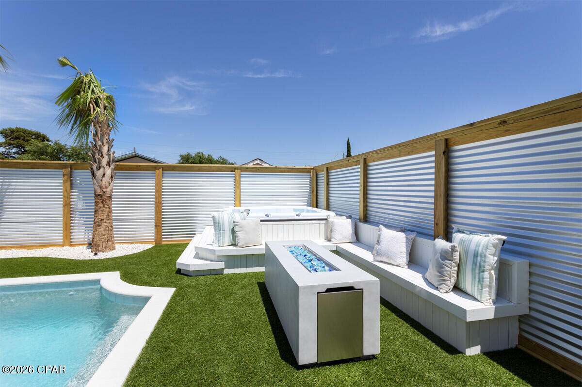 Kiska Beach - Residential