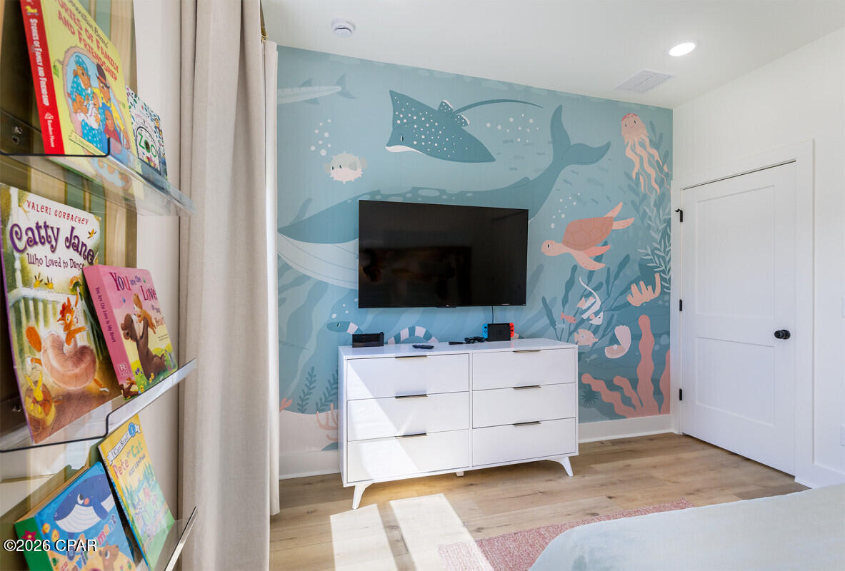 Kiska Beach - Residential