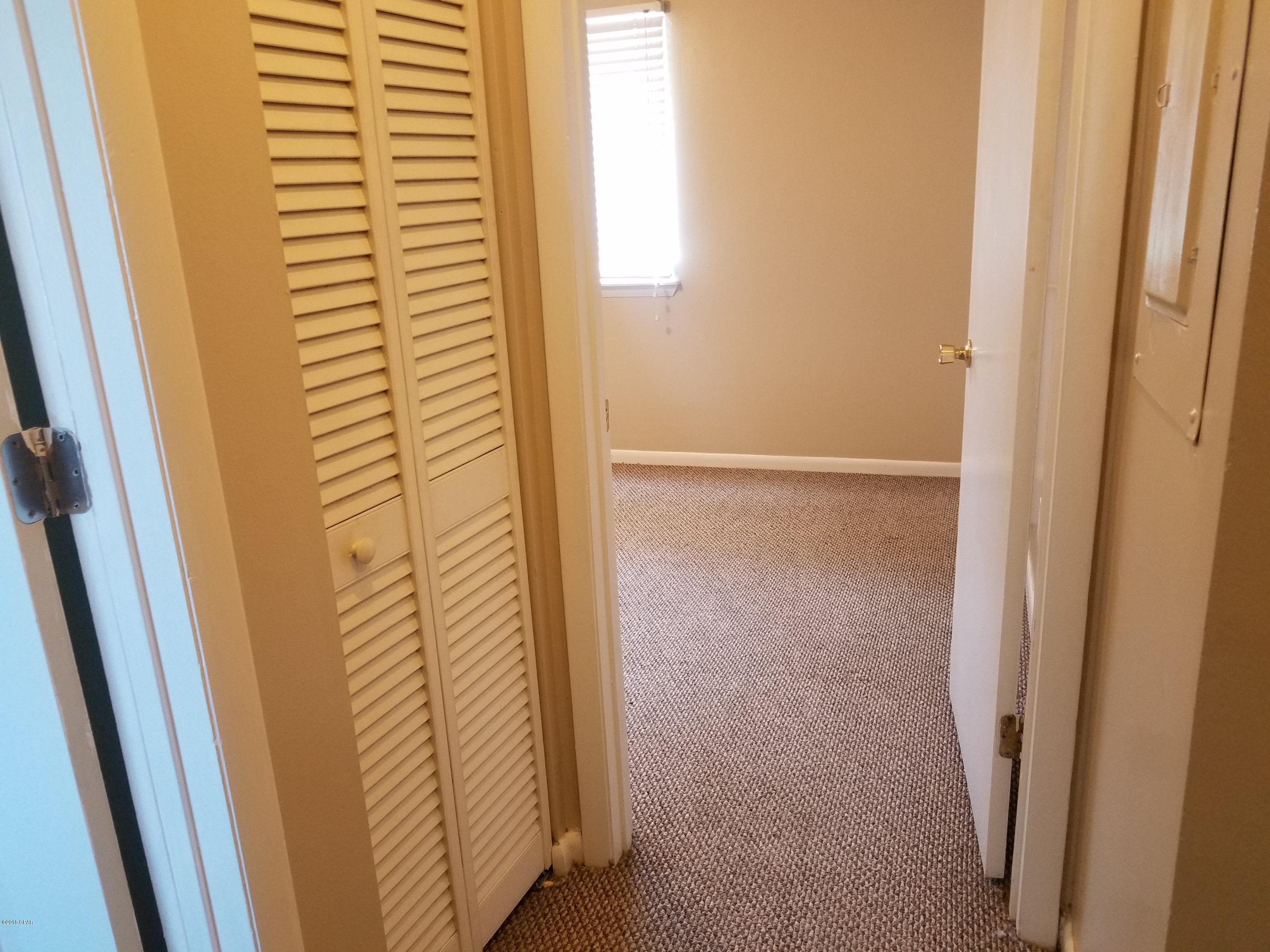 Venetian Villa - Residential