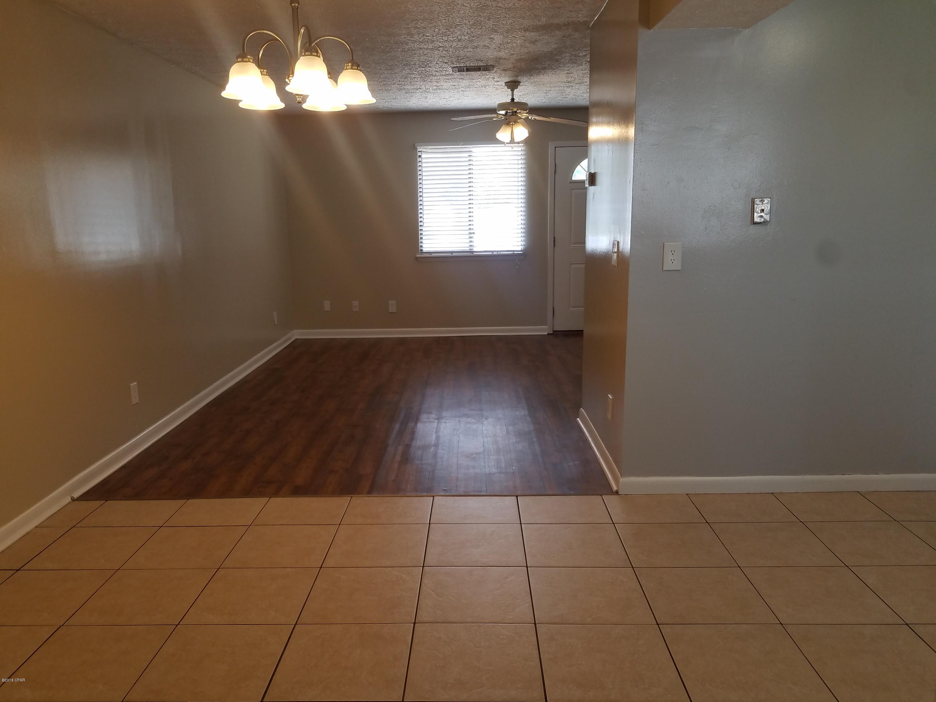 Venetian Villa - Residential