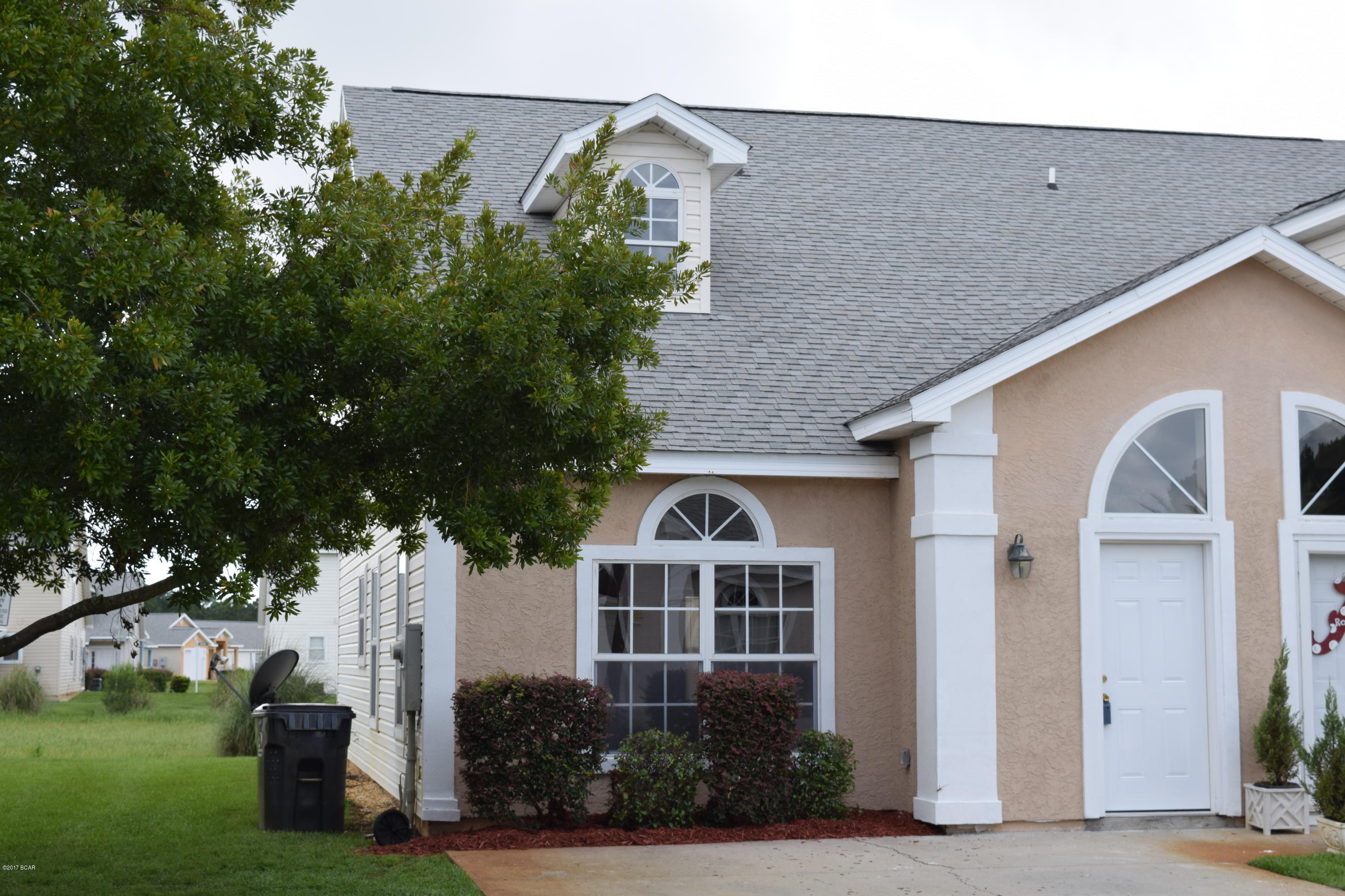 Palm Cove - Residential