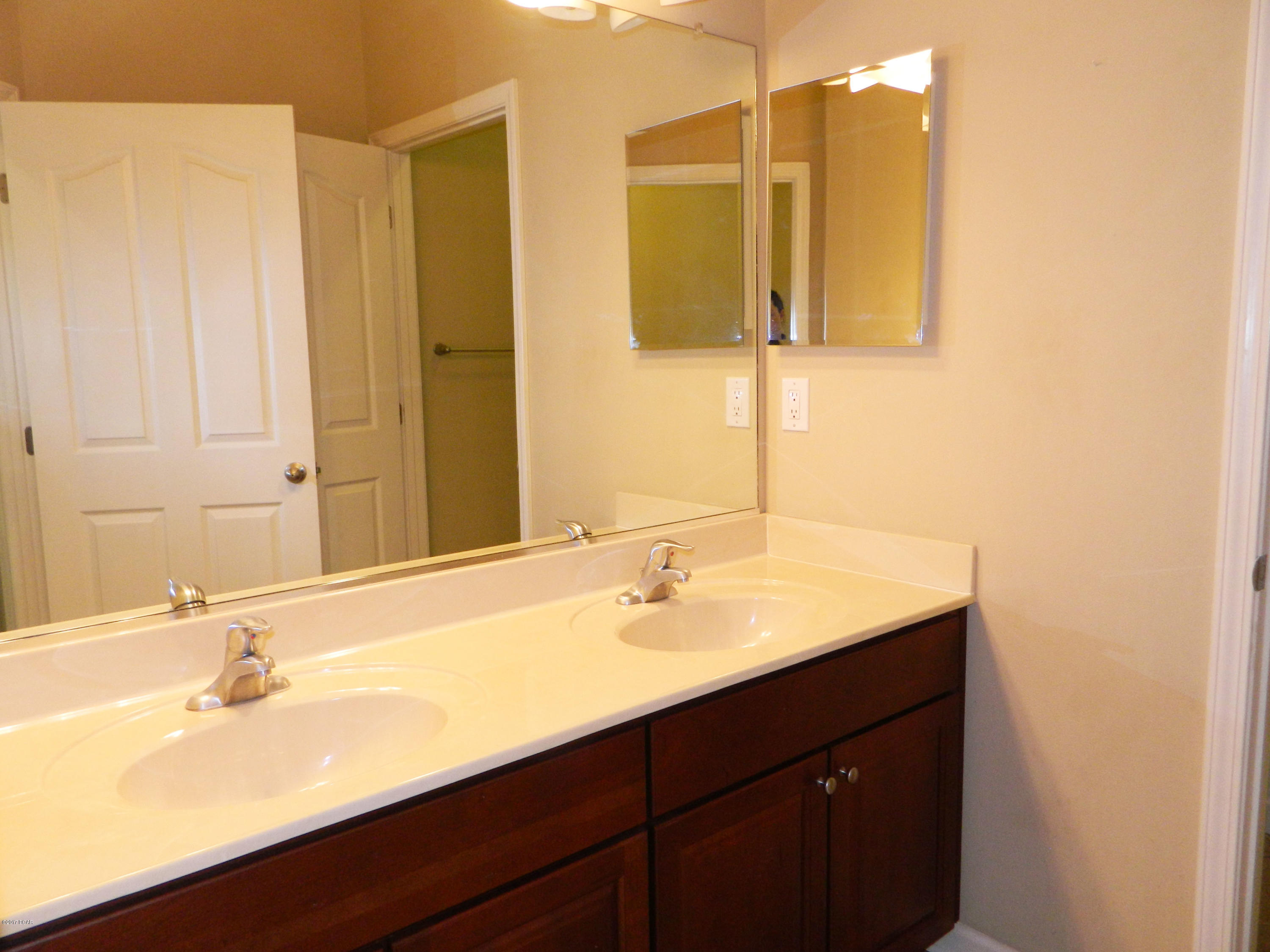 Palmetto Trace - Residential Lease