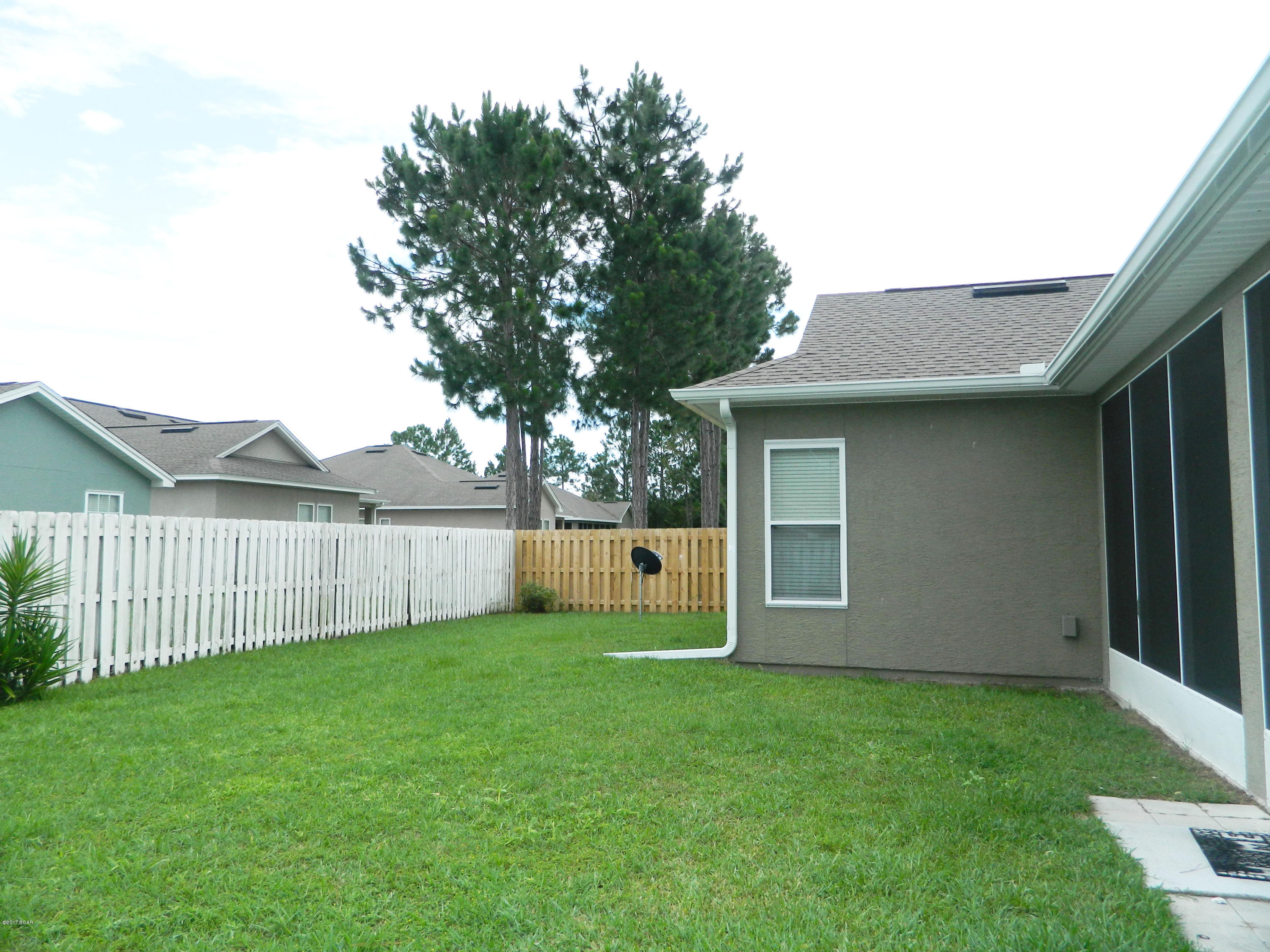 Palmetto Trace - Residential Lease