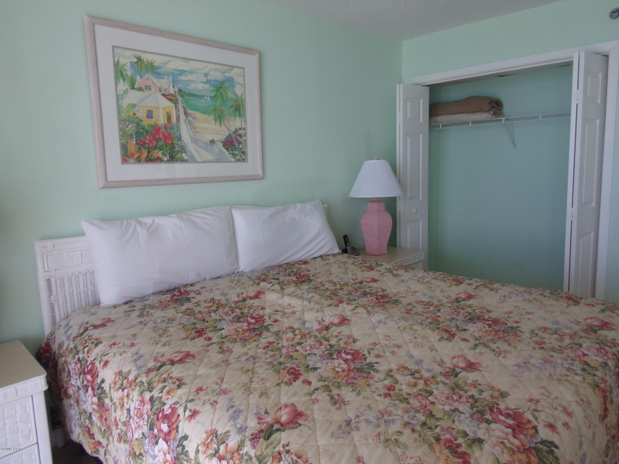 Long Beach Towers IV - Residential