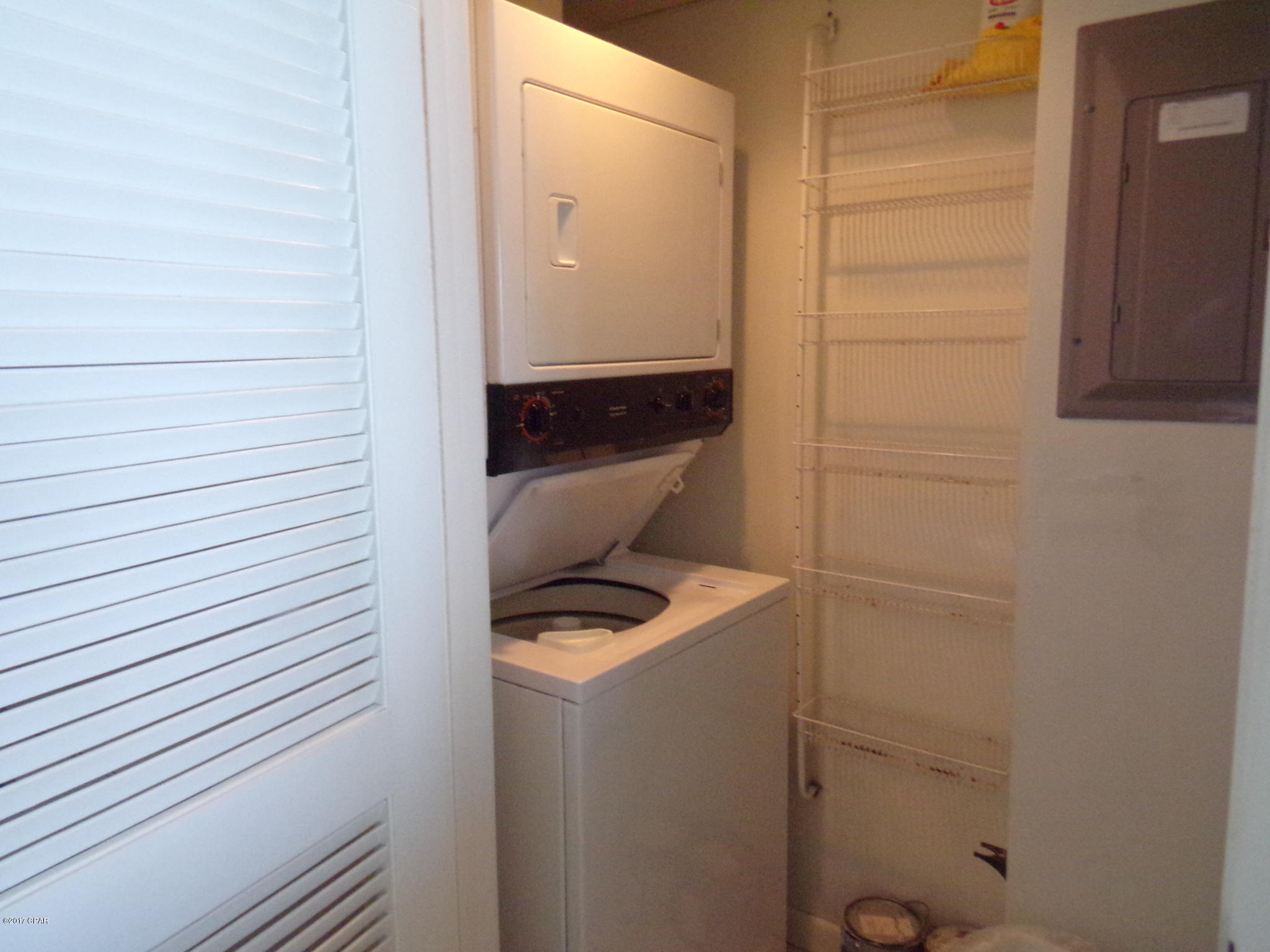 Long Beach Towers IV - Residential