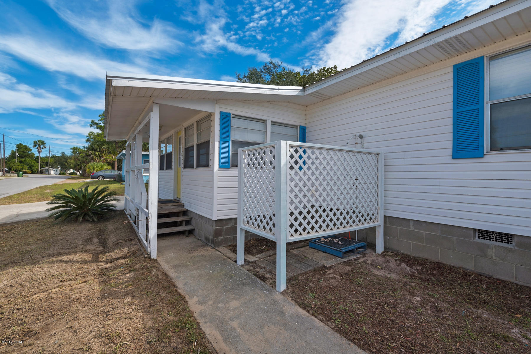 Laguna Beach Estates 7th Add - Residential