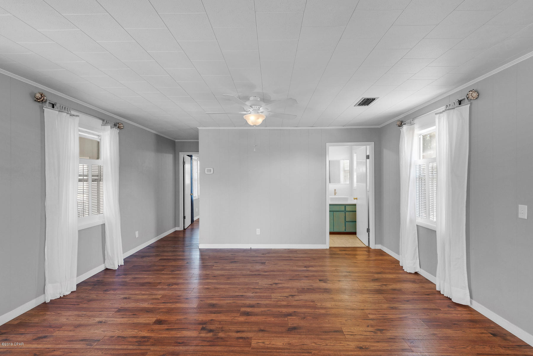 Laguna Beach Estates 7th Add - Residential