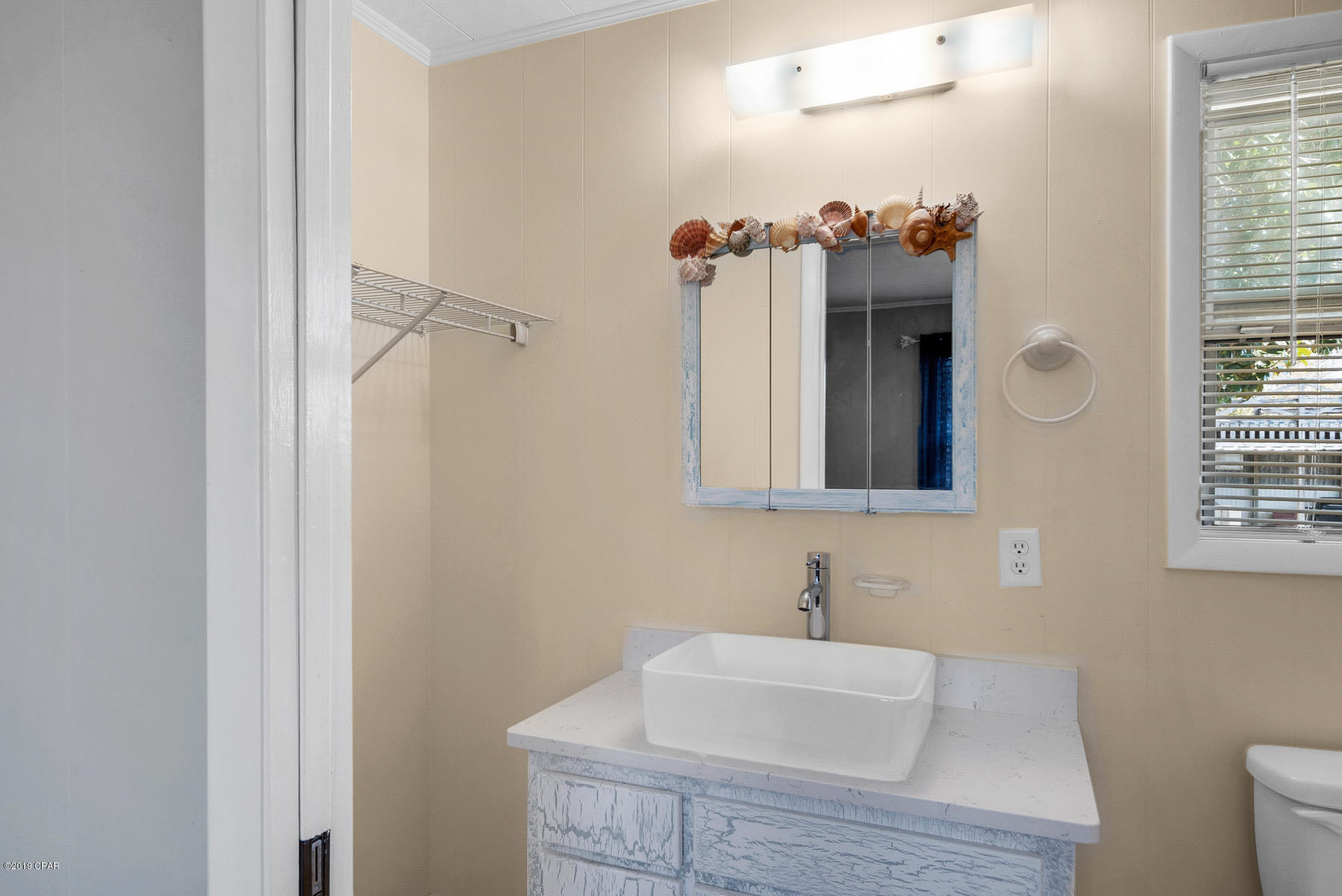 Laguna Beach Estates 7th Add - Residential