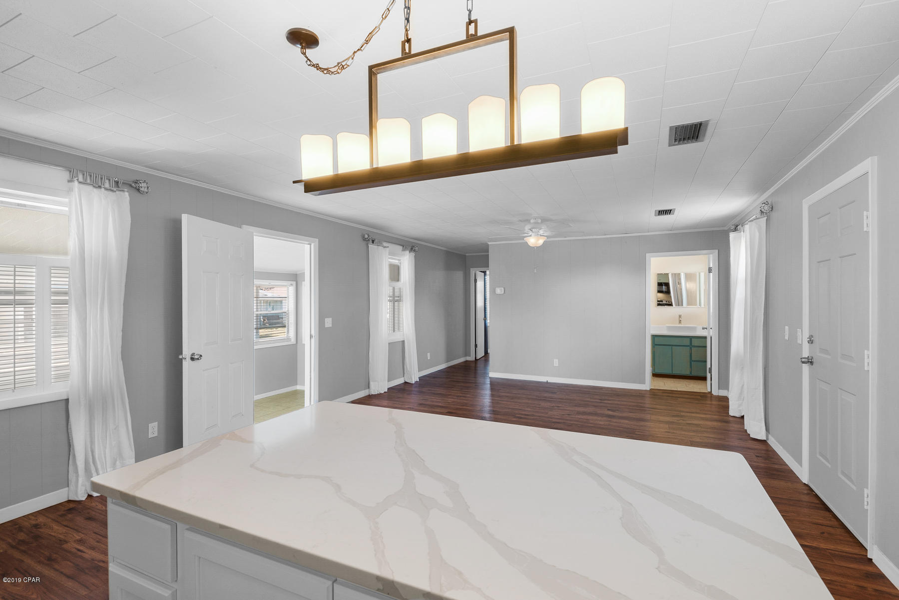 Laguna Beach Estates 7th Add - Residential