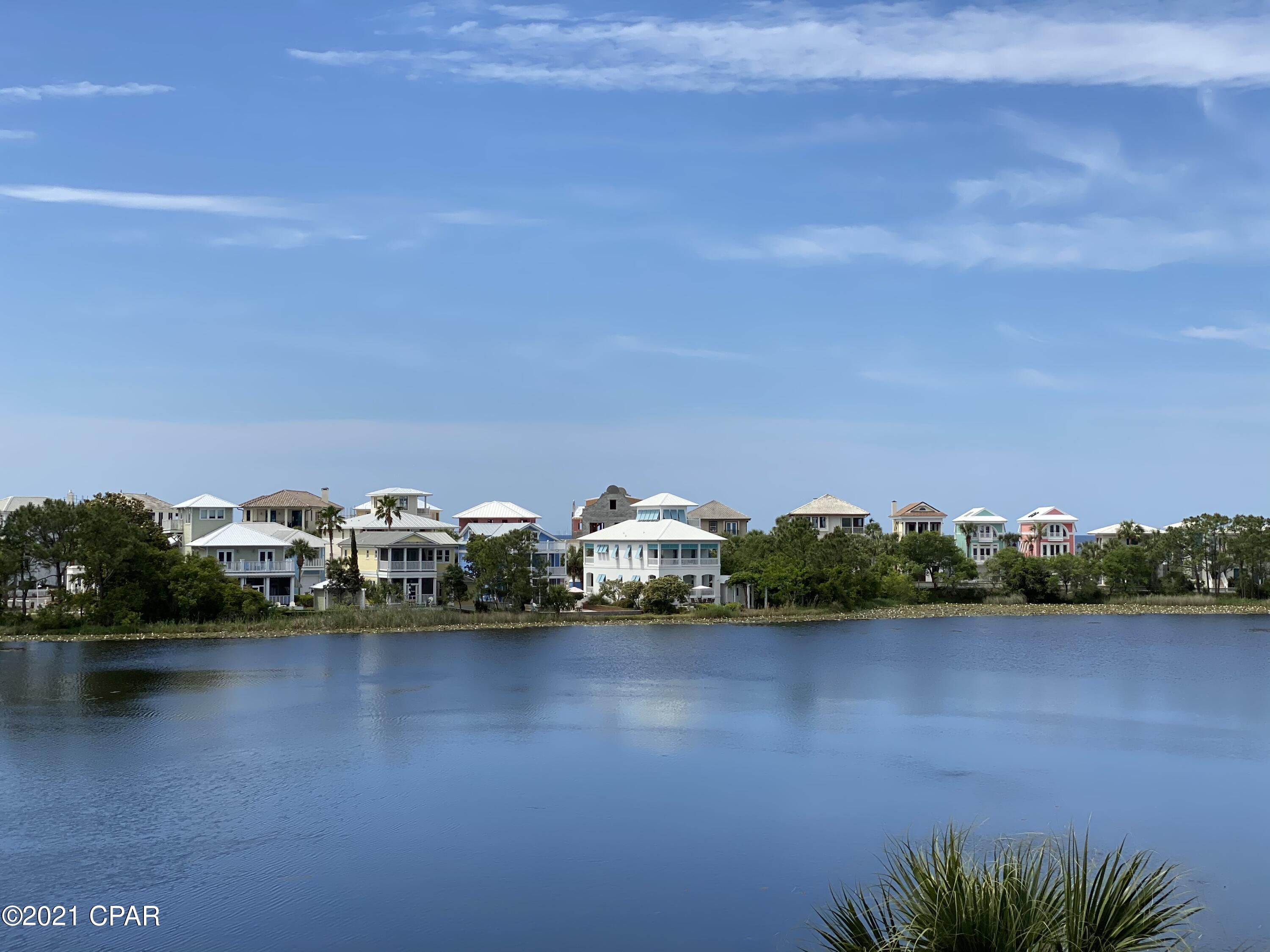 Carillon Beach Inn - Residential
