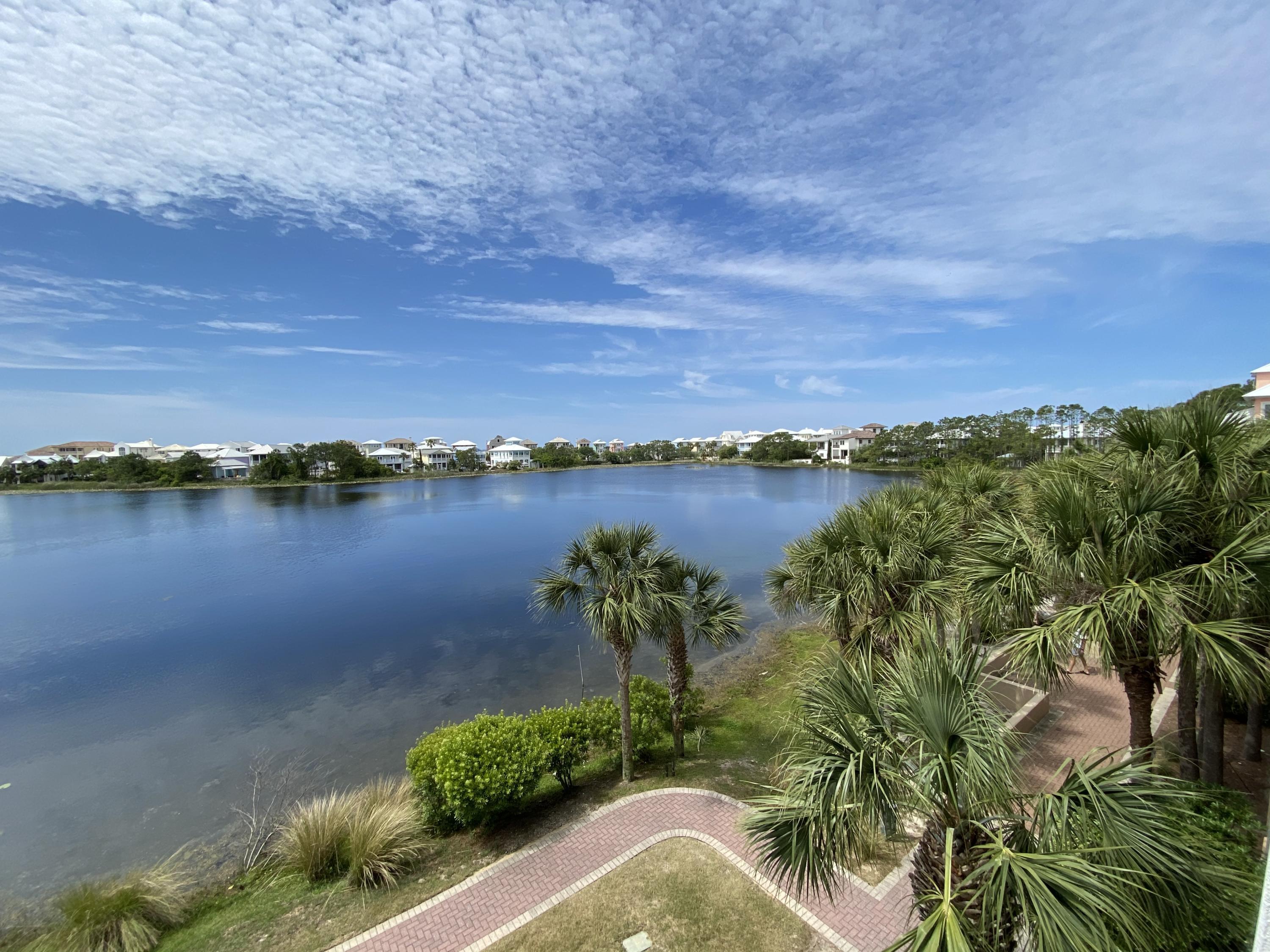 Carillon Beach Inn - Residential
