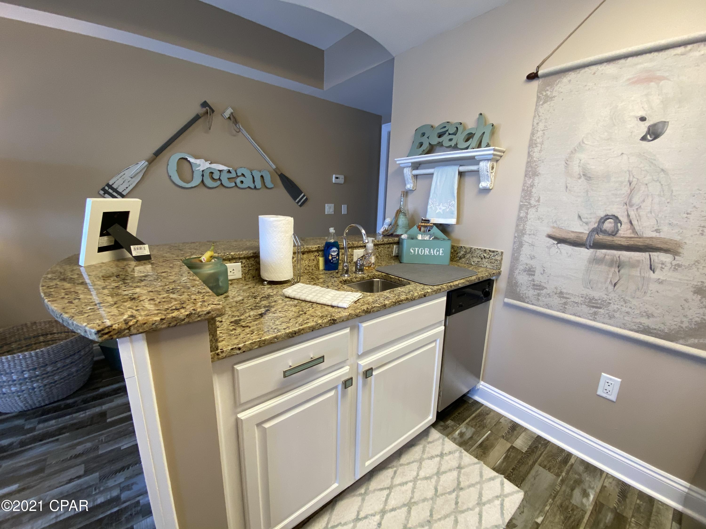 Carillon Beach Inn - Residential