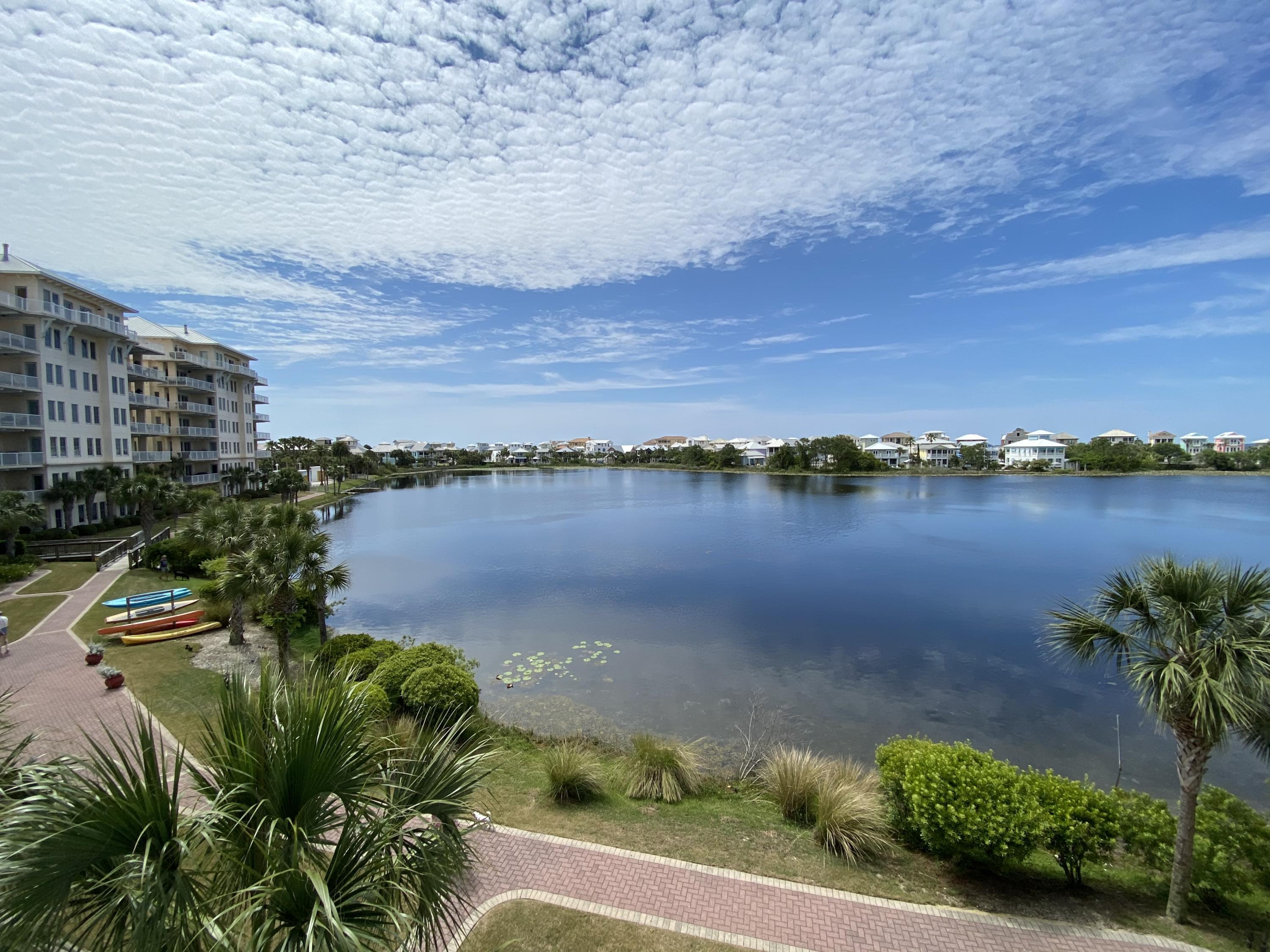 Carillon Beach Inn - Residential