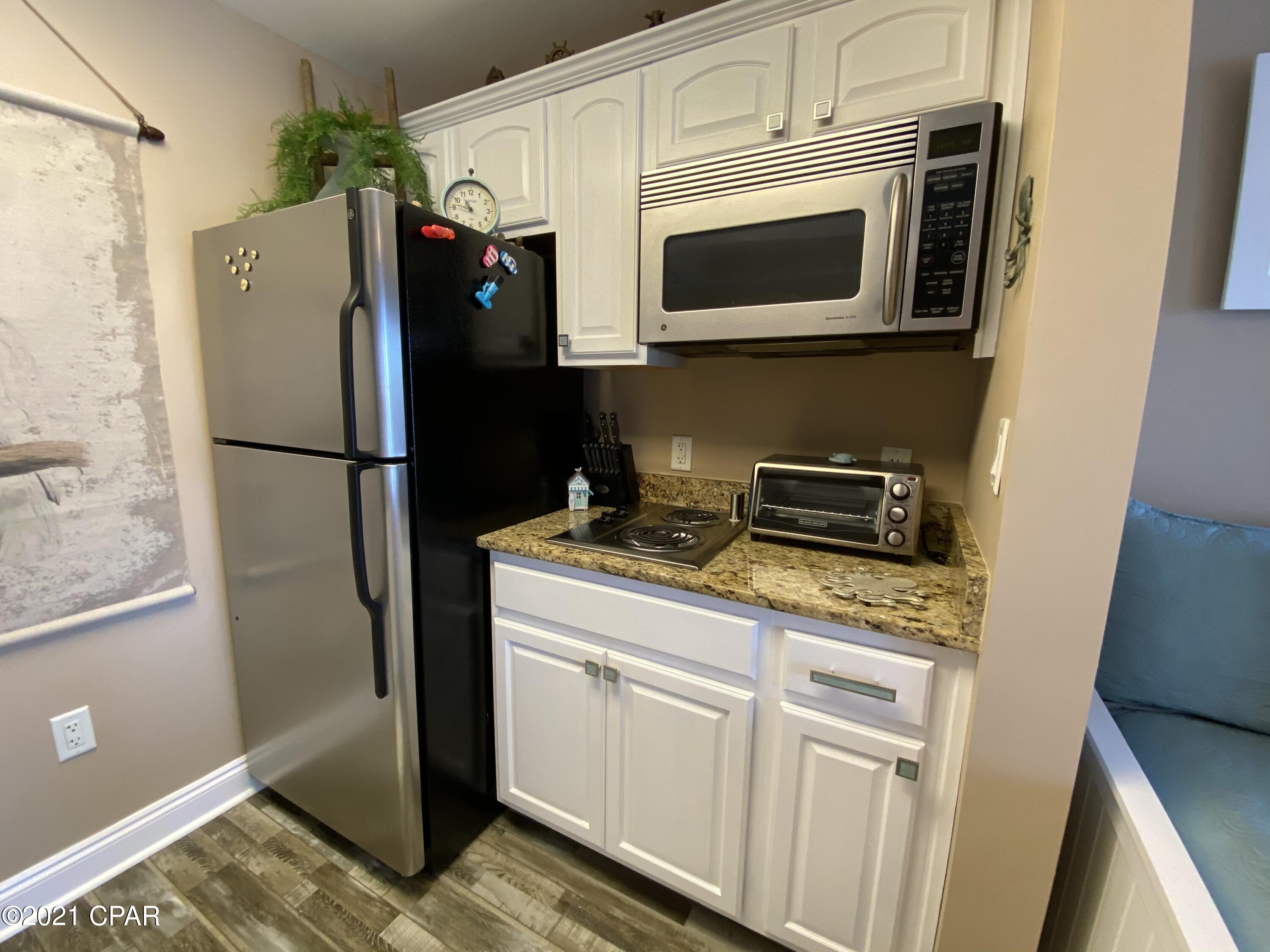 Carillon Beach Inn - Residential