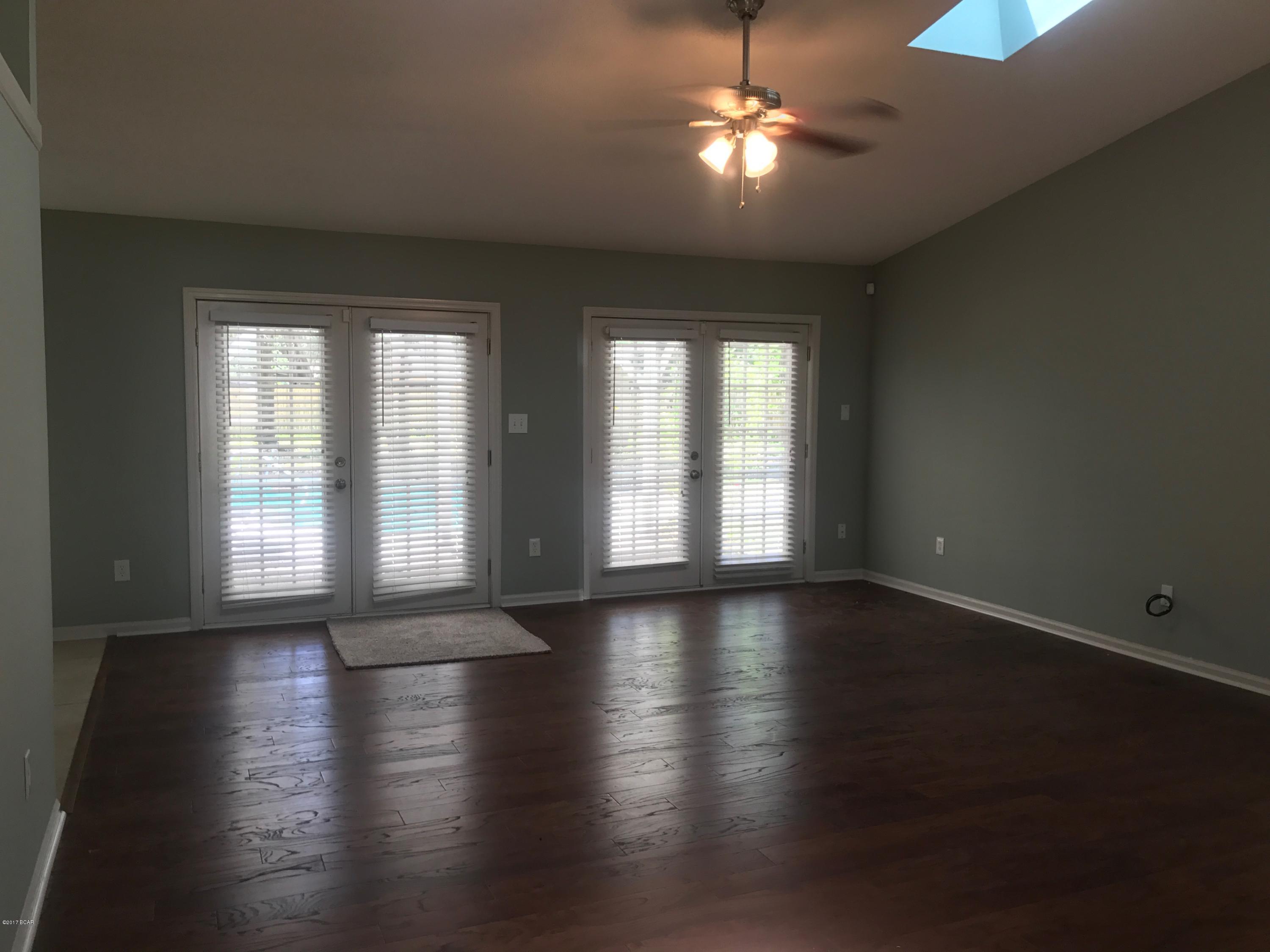 Pelican Point - Residential