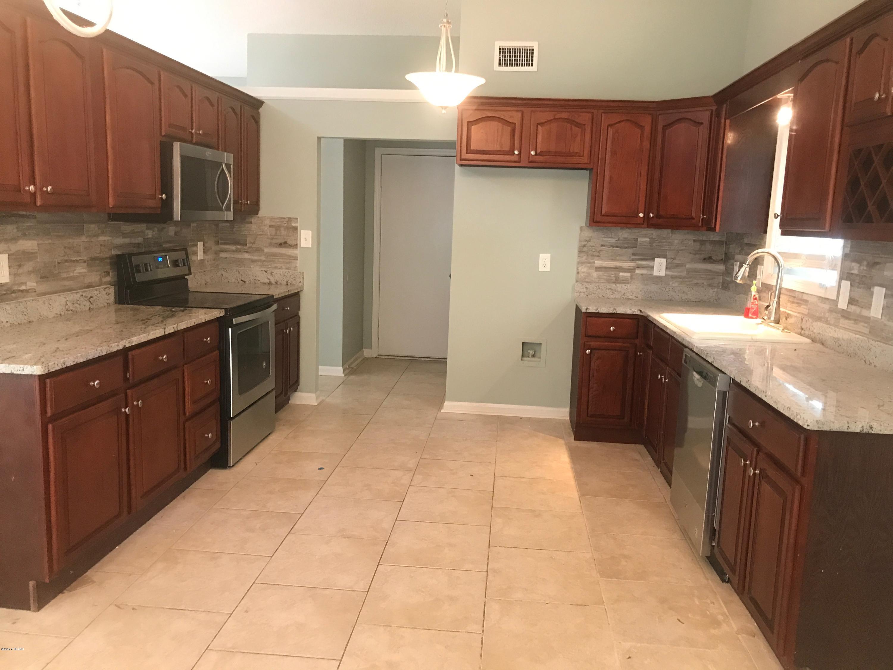 Pelican Point - Residential