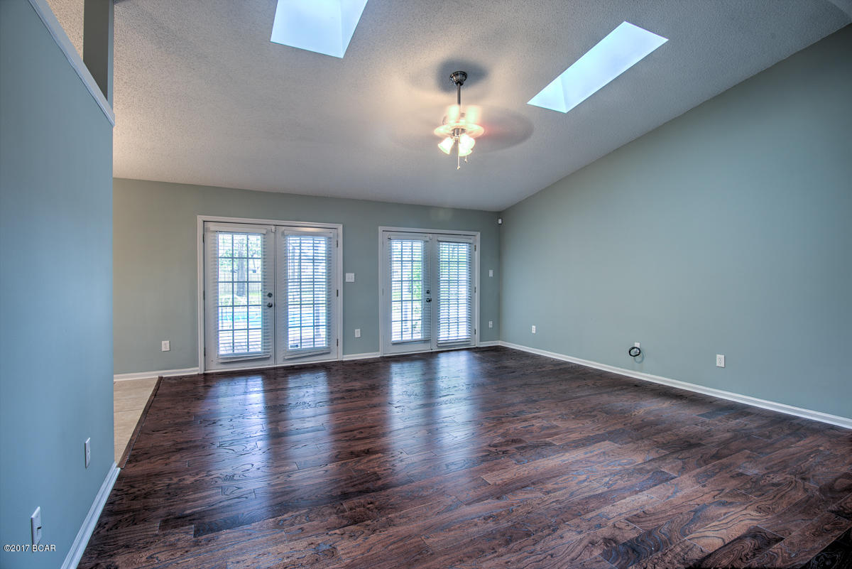 Pelican Point - Residential