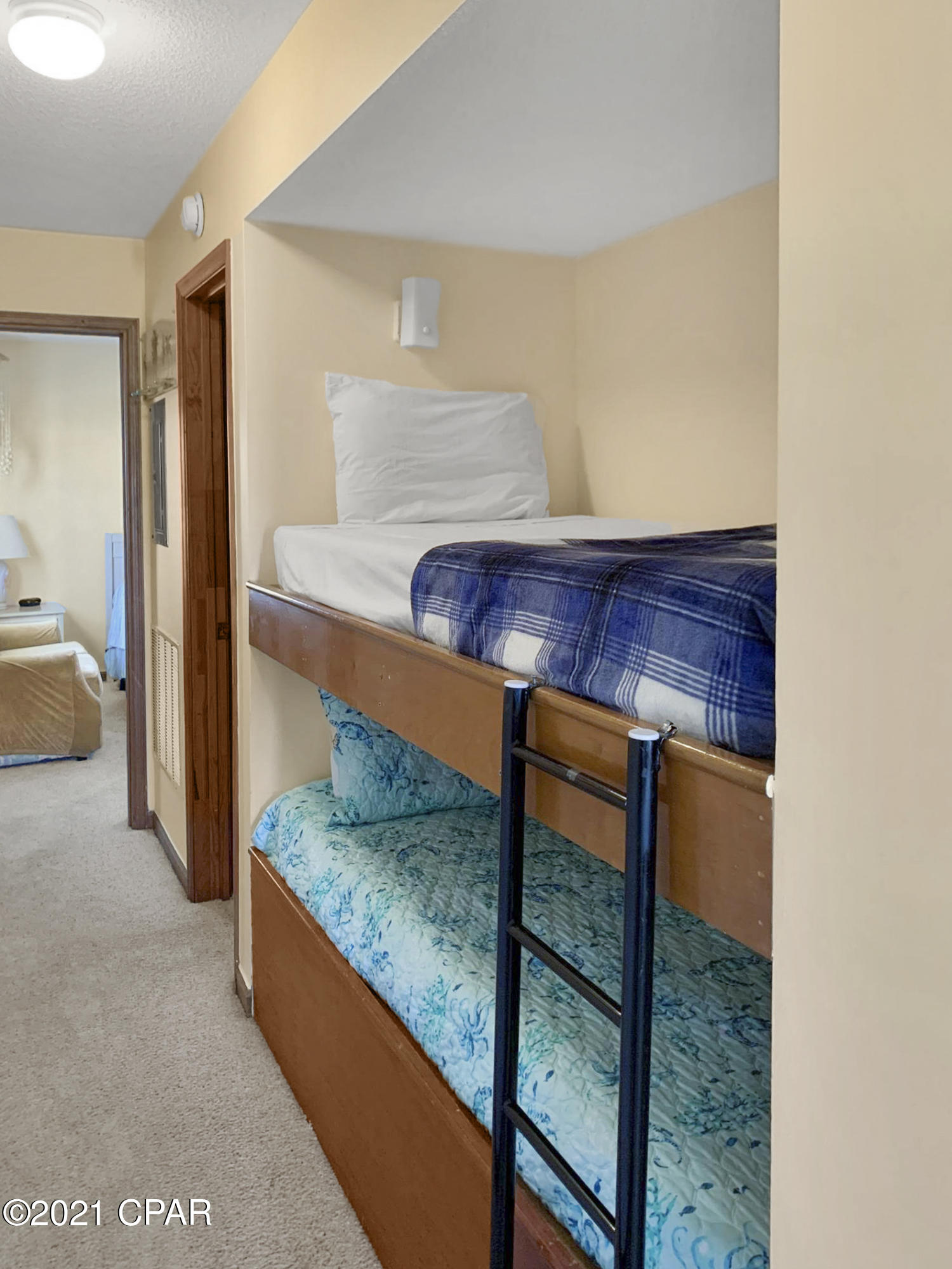 Horizon South IX - Residential Lease