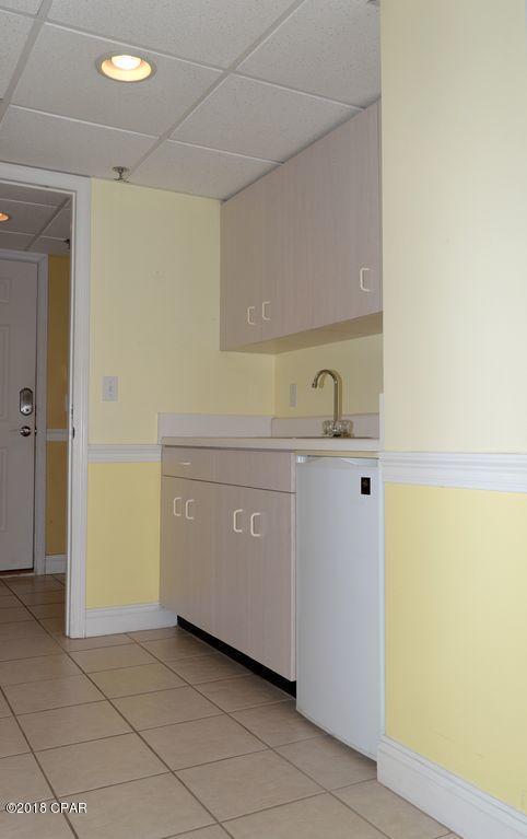 Long Beach Towers III - Residential