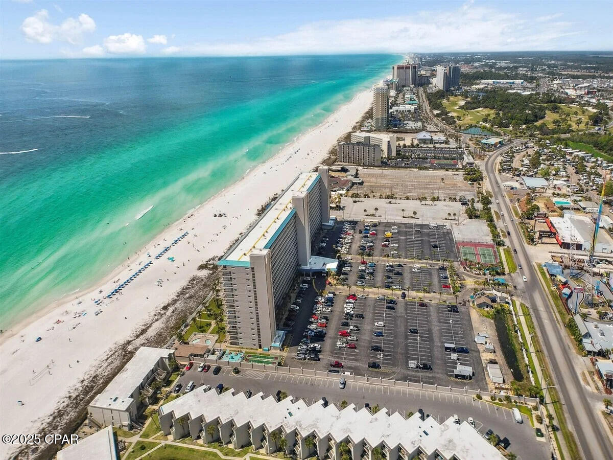 The Summit - Residential