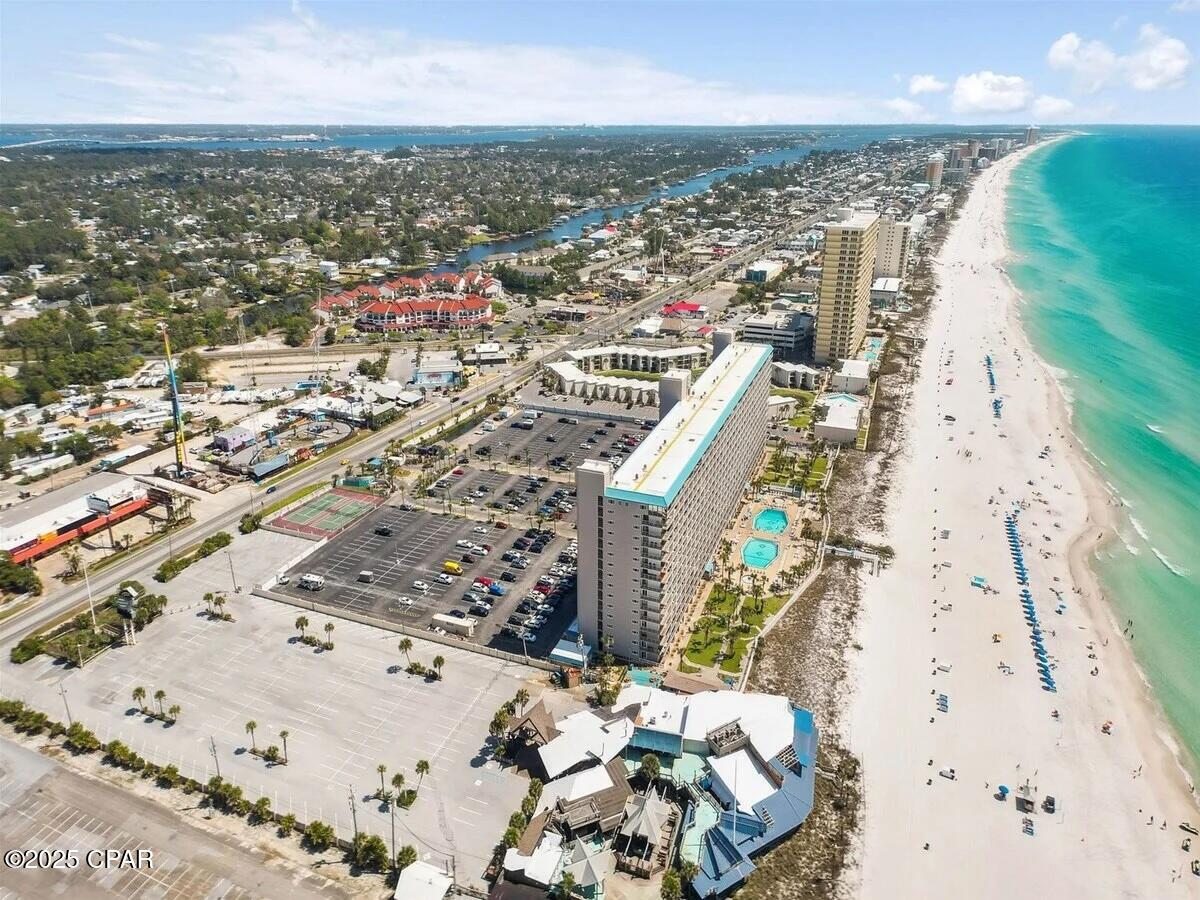 The Summit - Residential