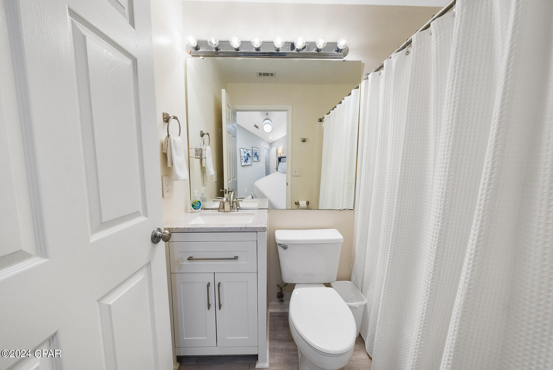 Beachside Villas Condo - Residential