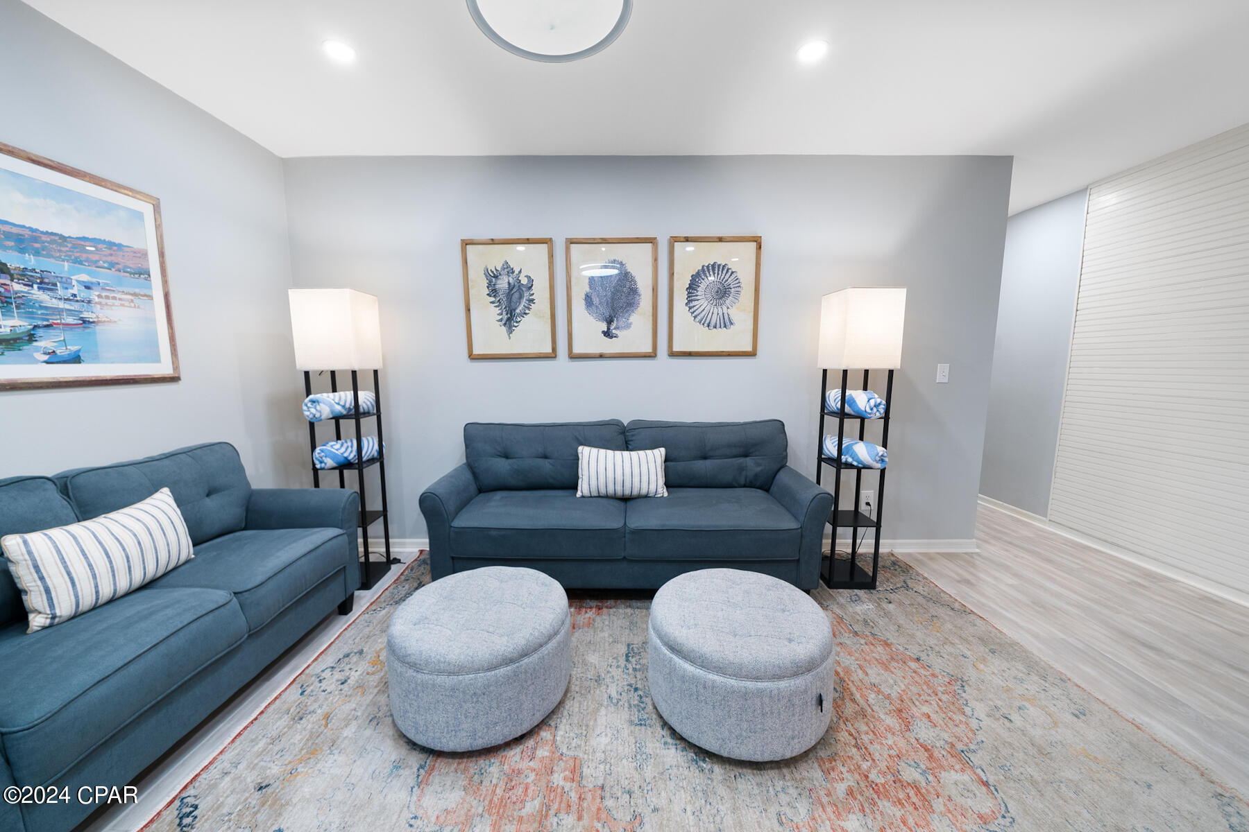 Beachside Villas Condo - Residential