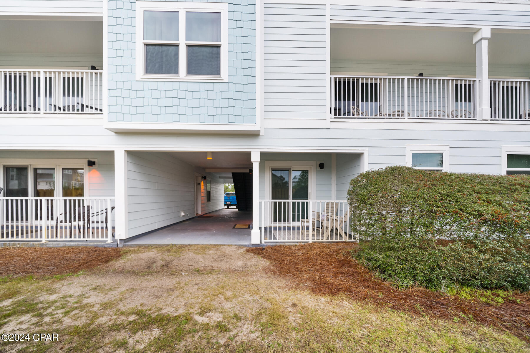 Beachside Villas Condo - Residential