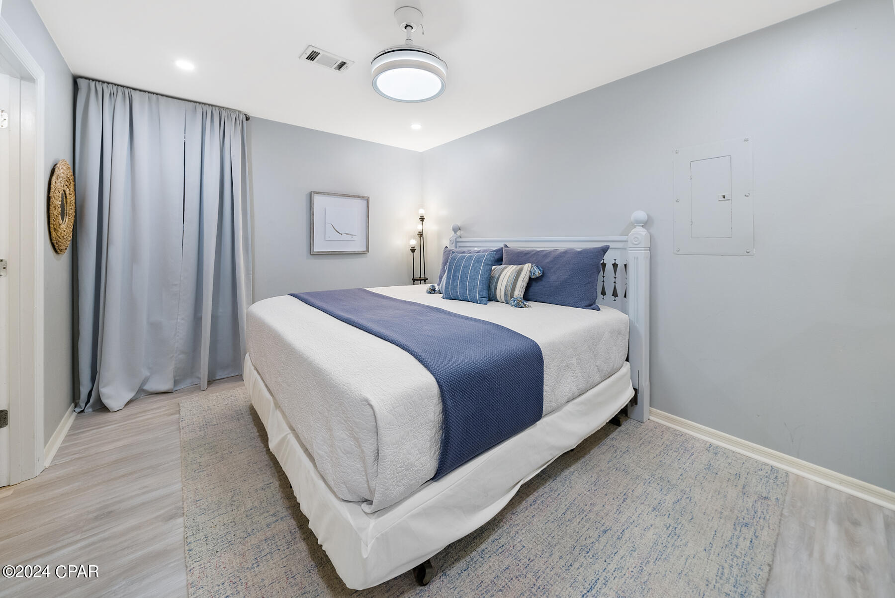 Beachside Villas Condo - Residential