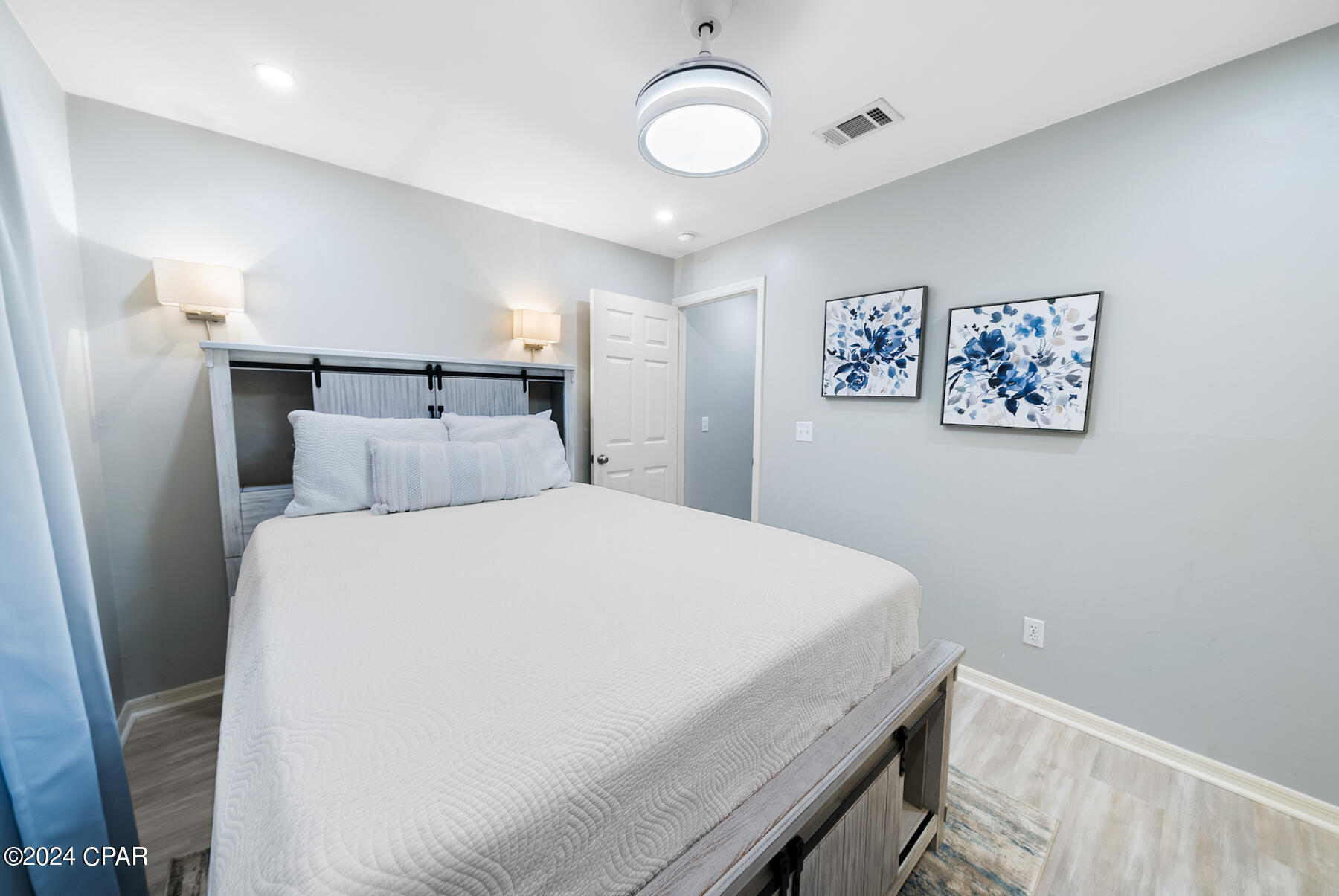 Beachside Villas Condo - Residential