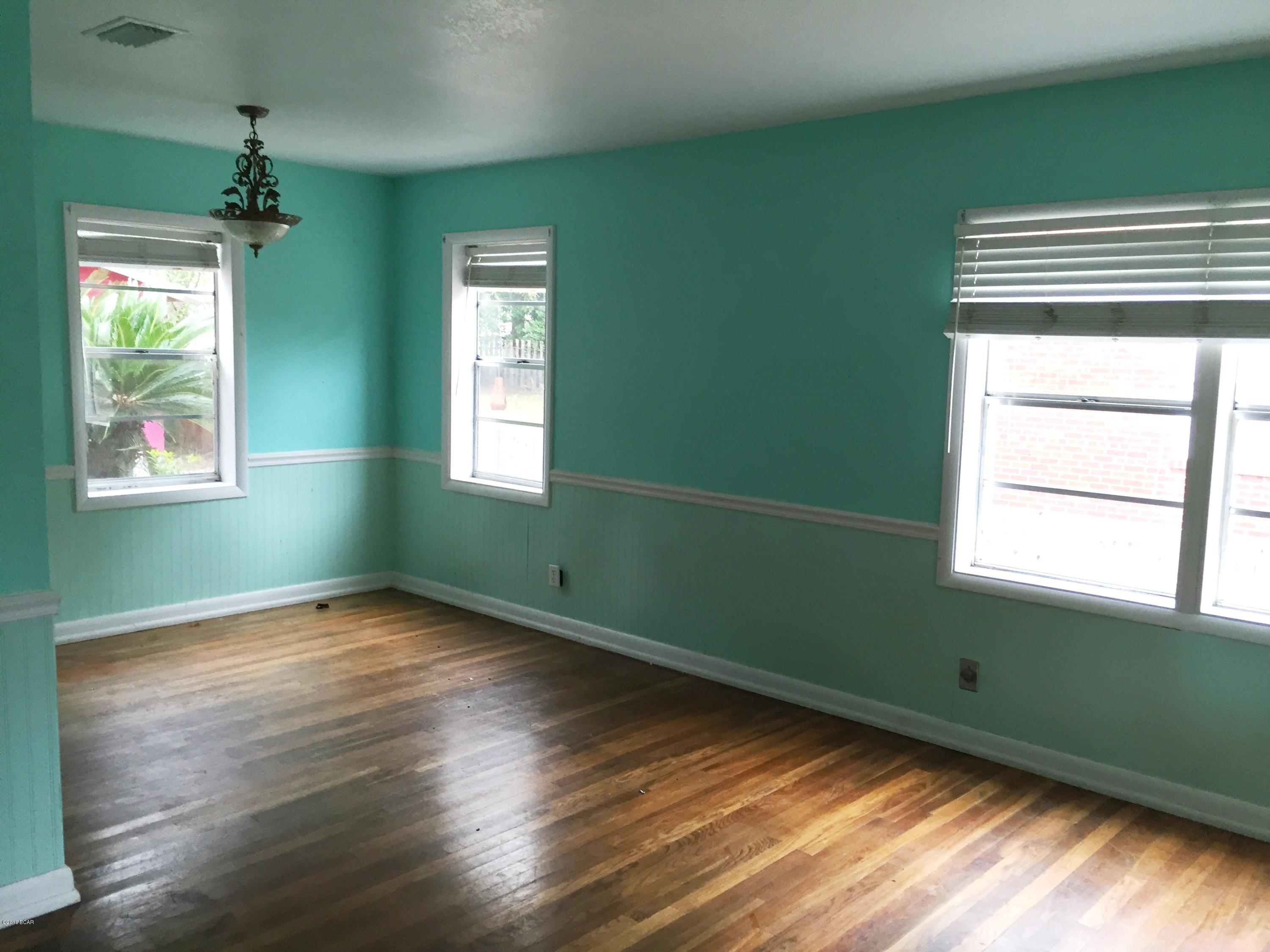 Oakland Terrace Add - Residential