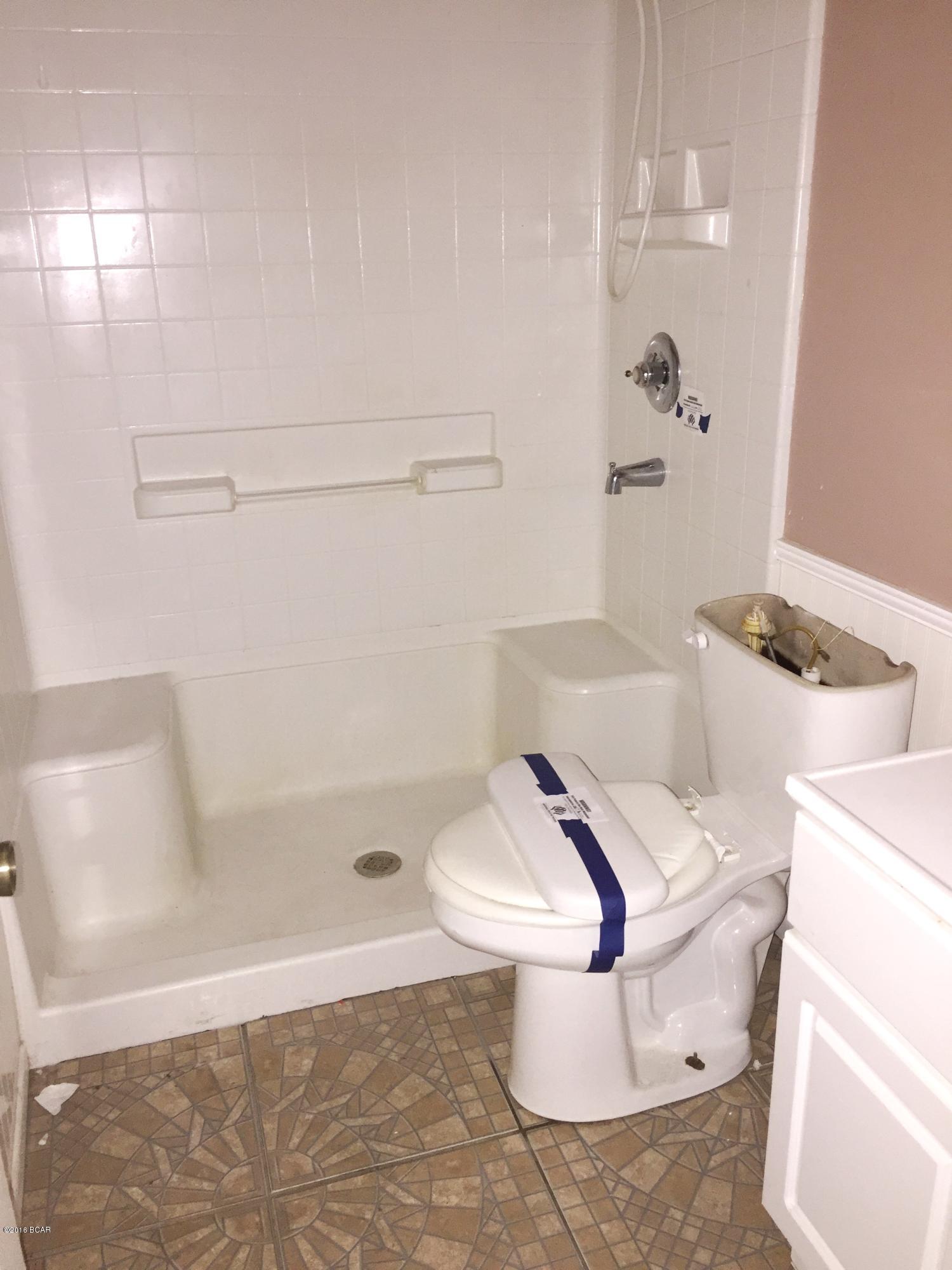 Oakland Terrace Add - Residential