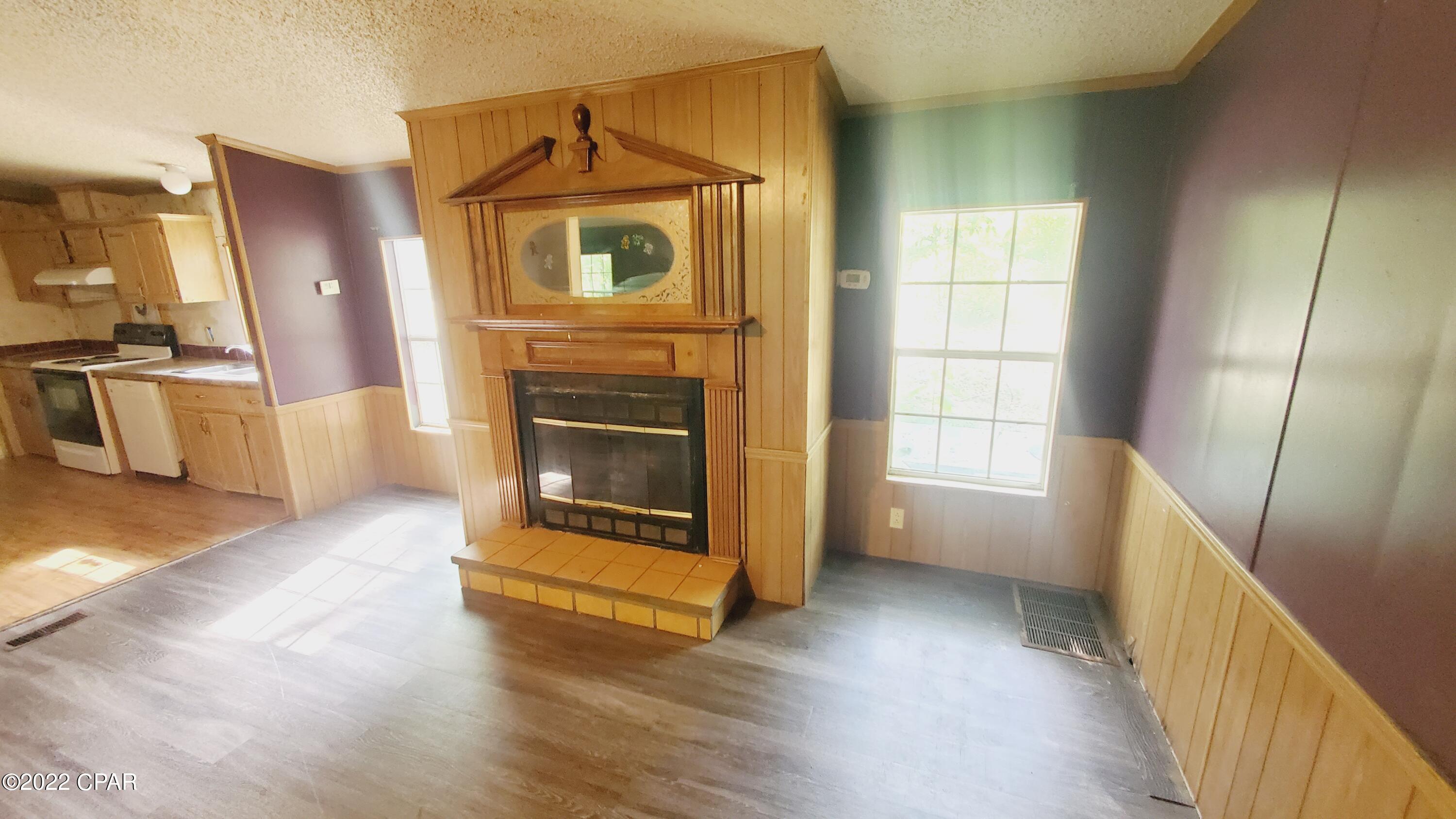 [No Recorded Subdiv] - Residential