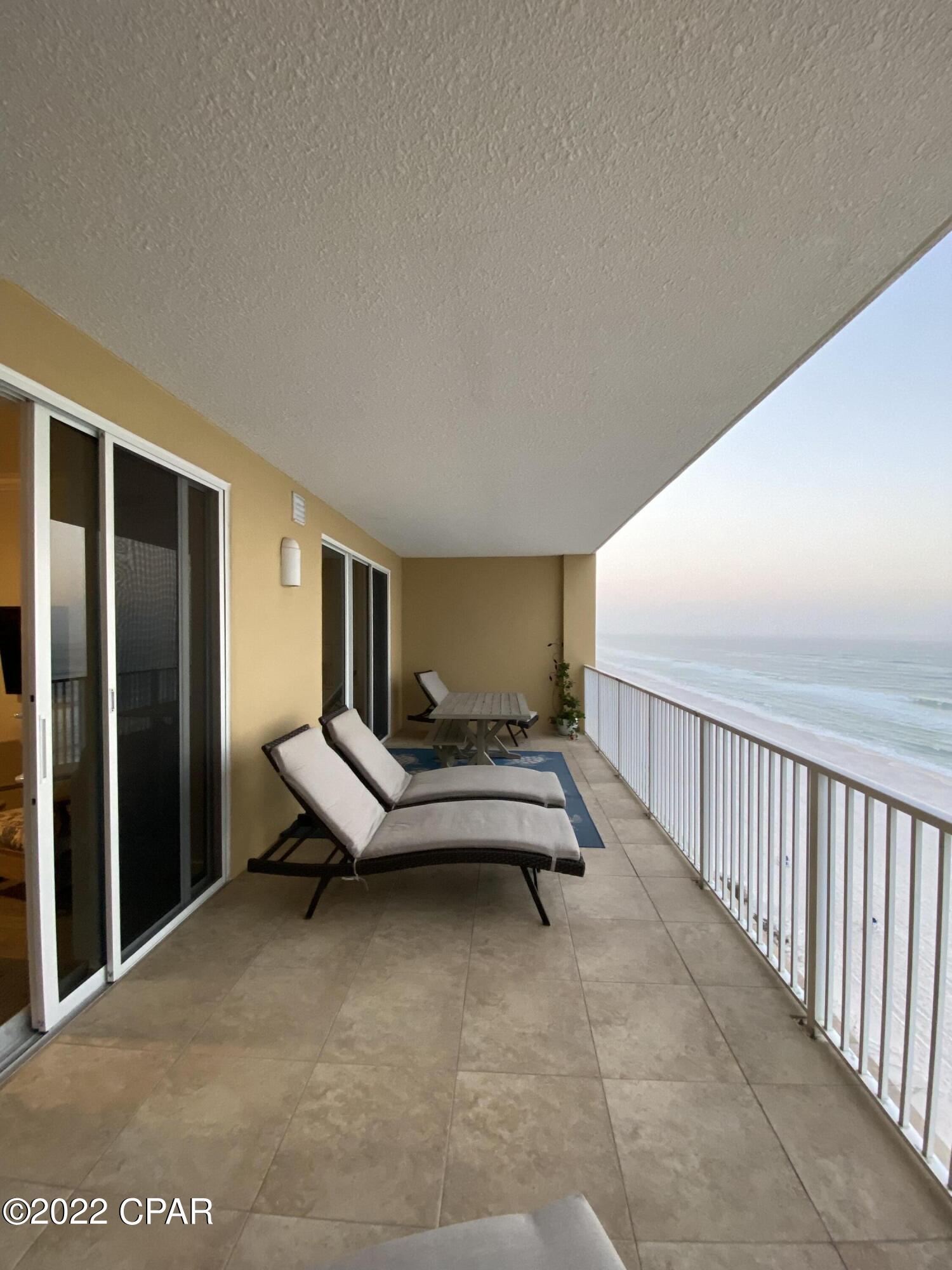 Tropic Winds - Residential