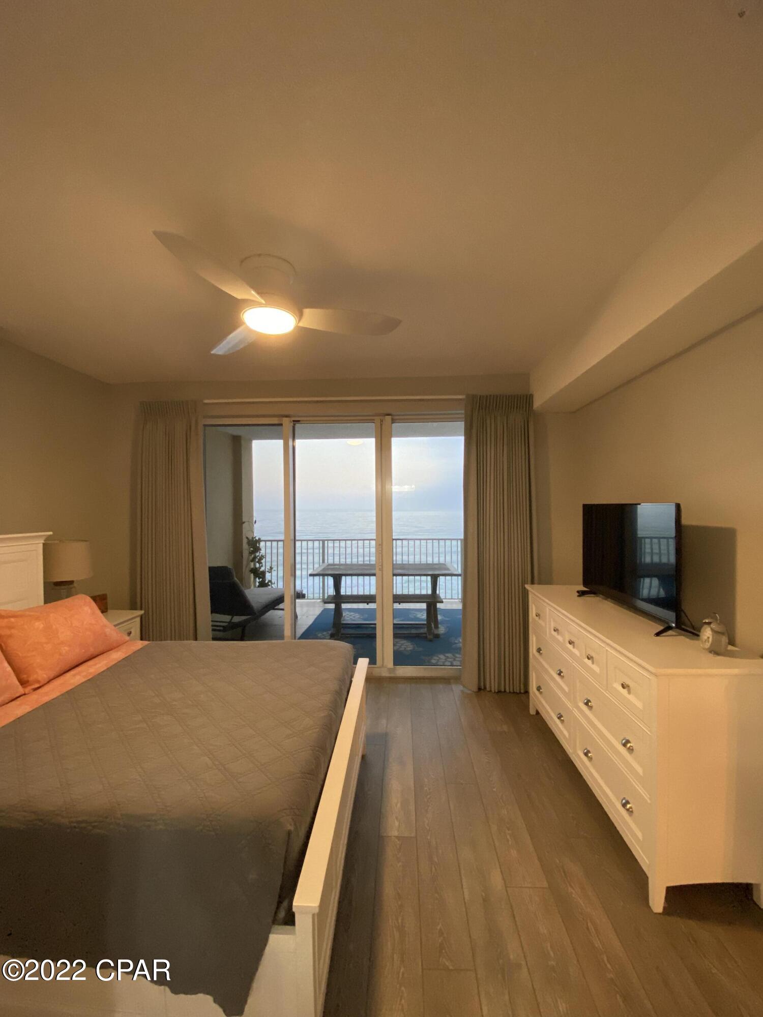 Tropic Winds - Residential