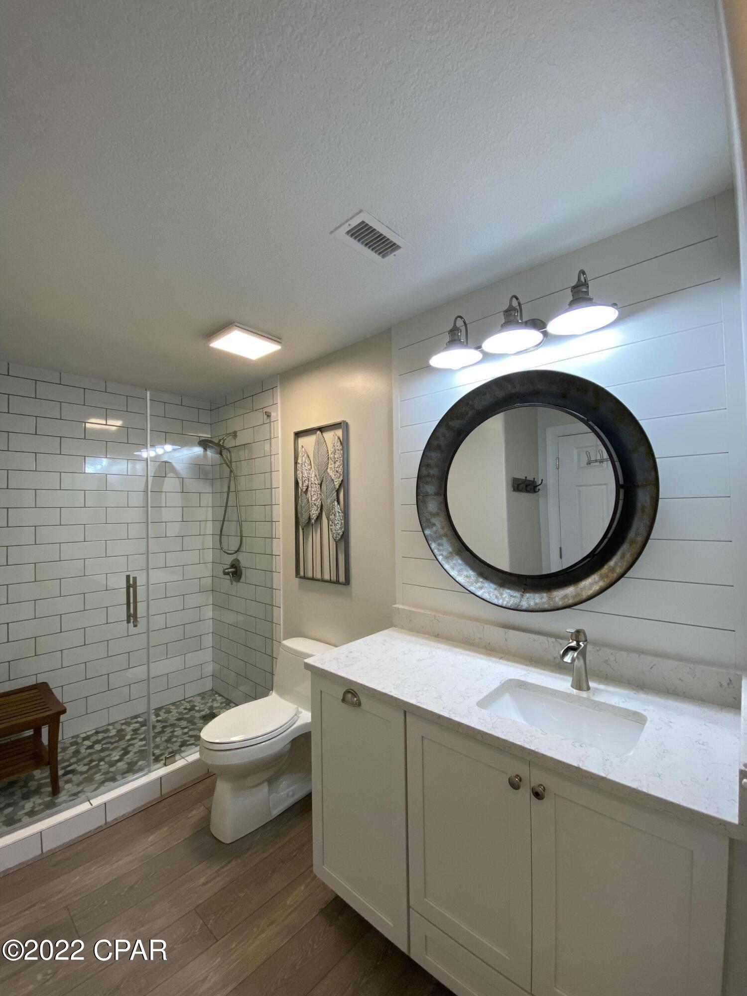 Tropic Winds - Residential