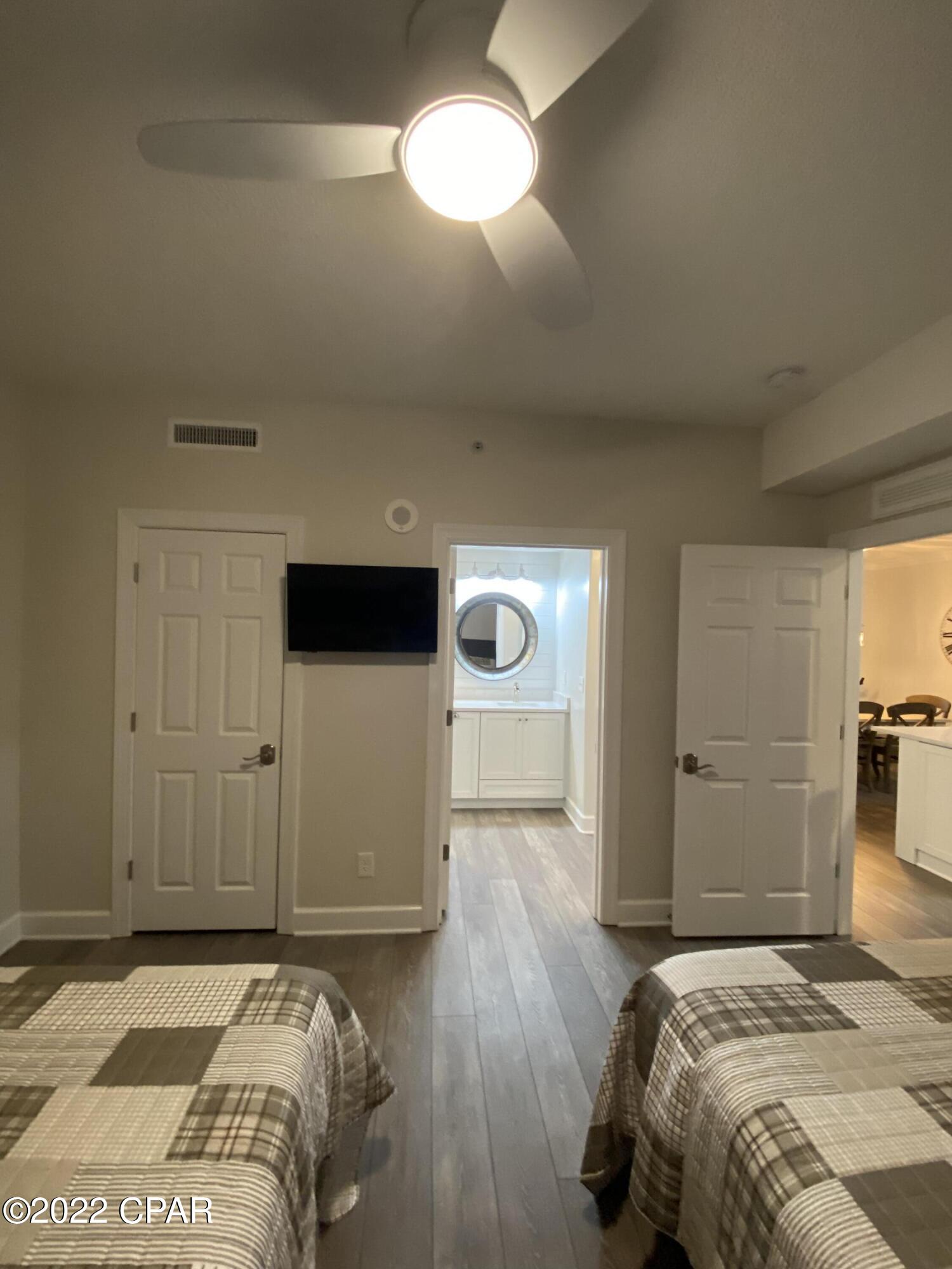 Tropic Winds - Residential