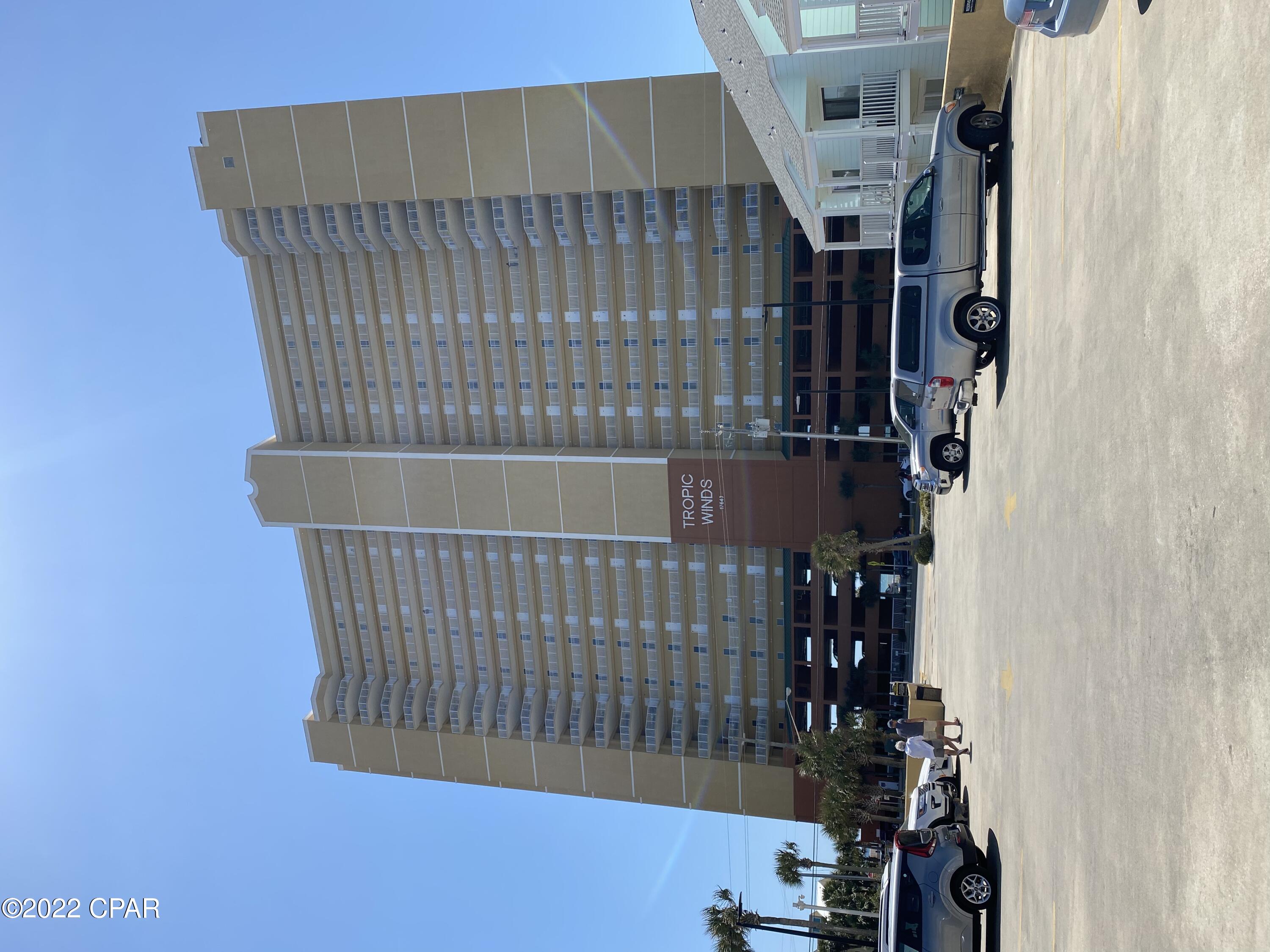 Tropic Winds - Residential