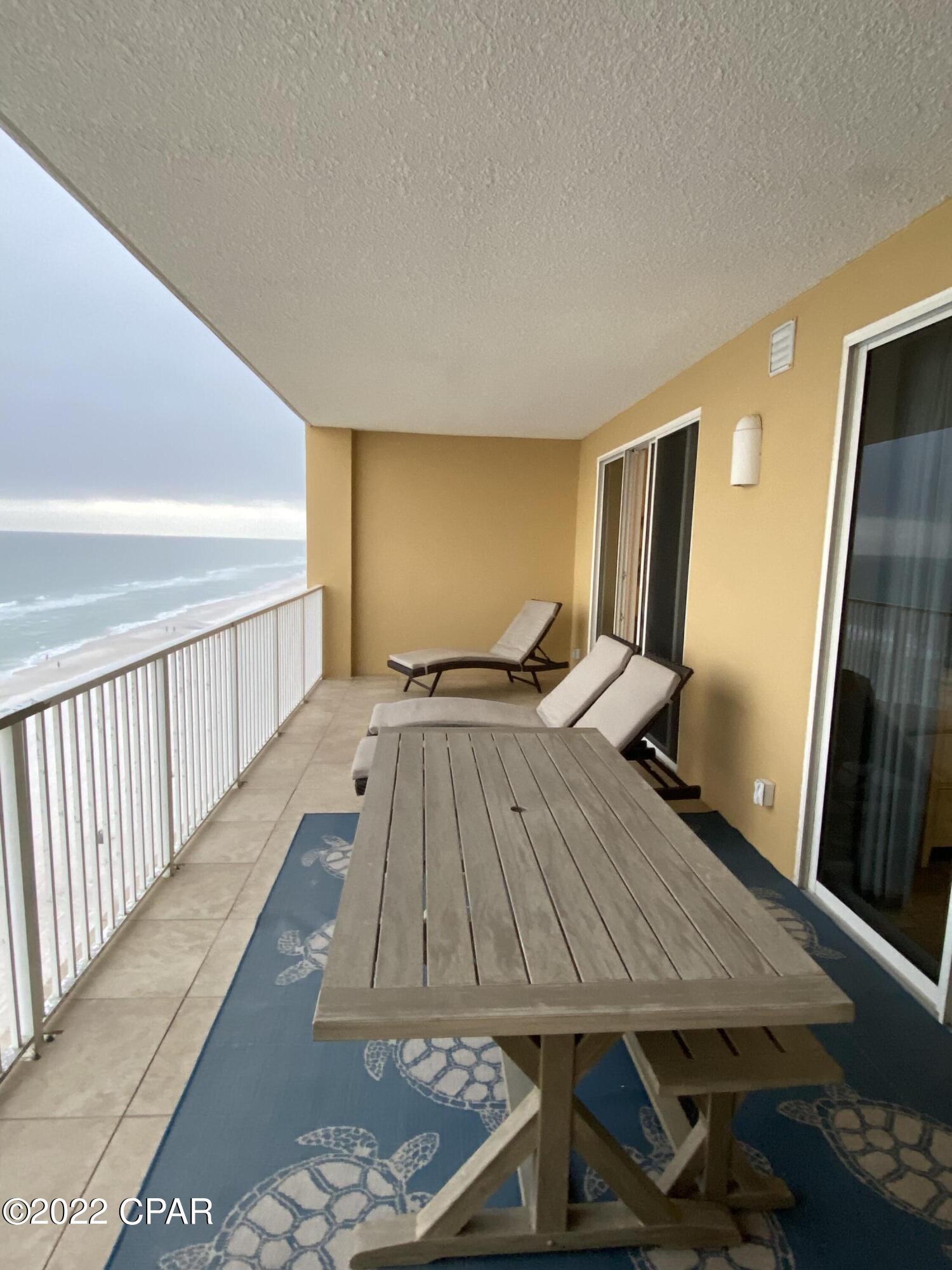 Tropic Winds - Residential