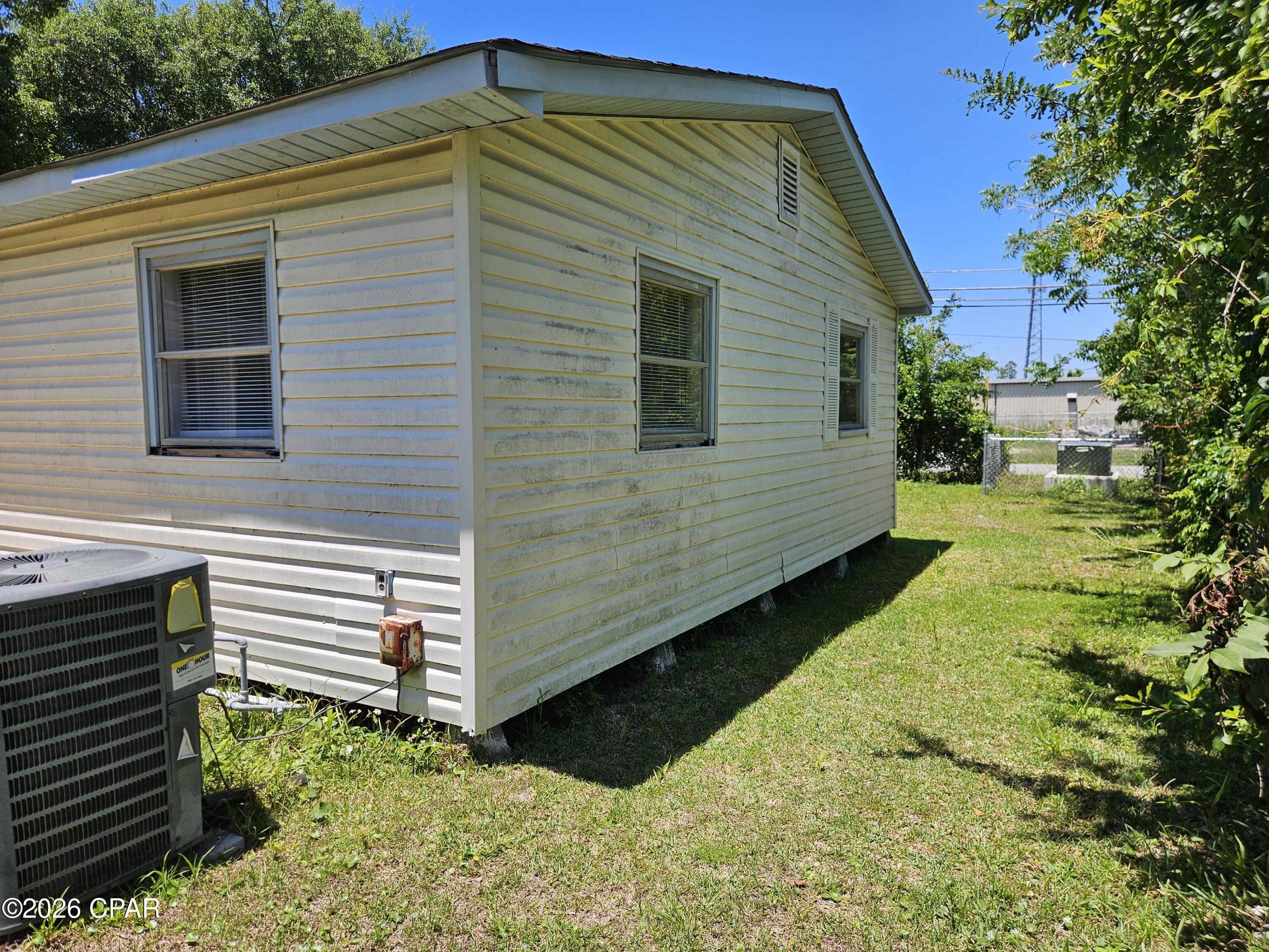 [No Recorded Subdiv] - Residential