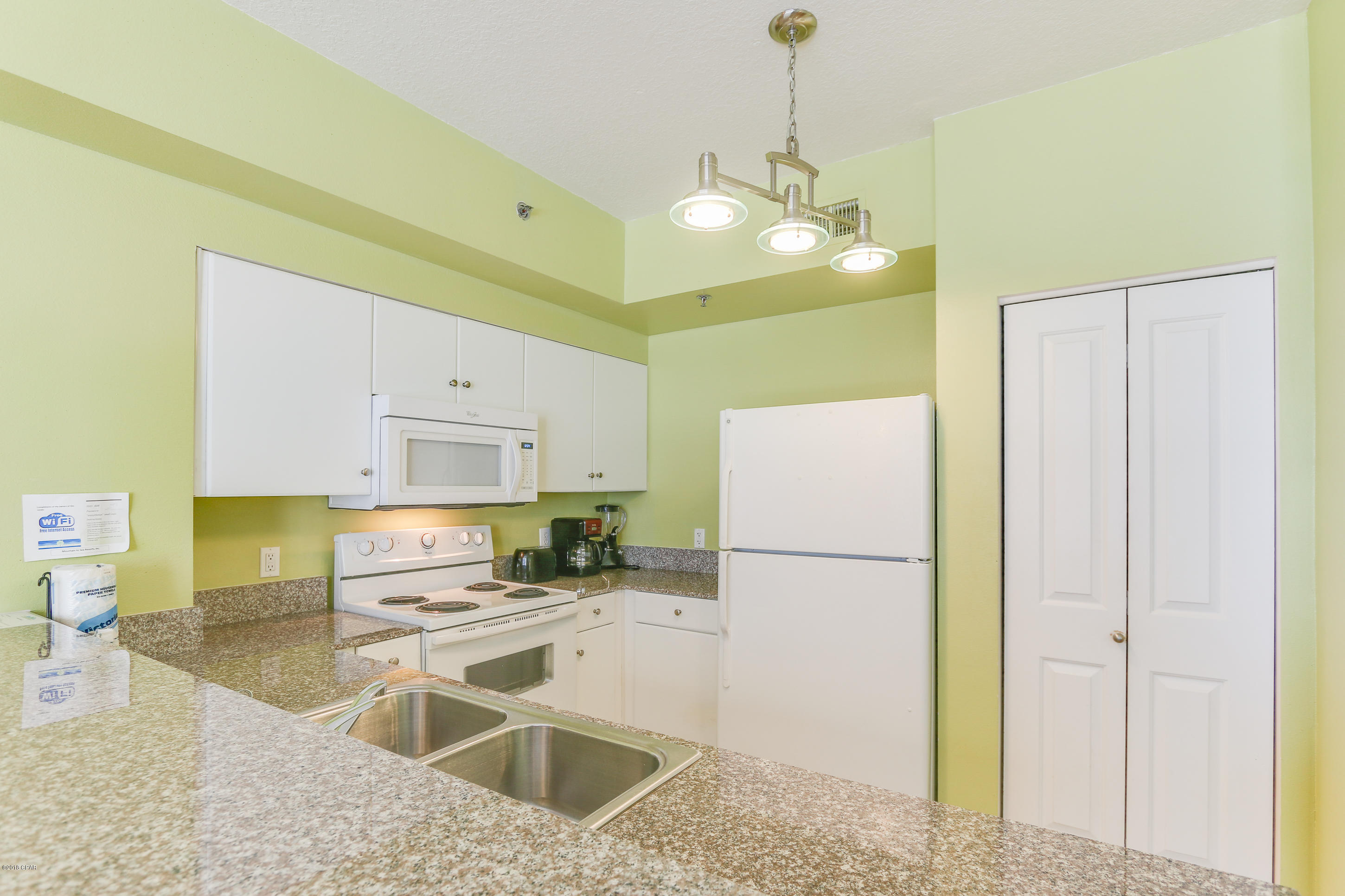 Shores Of Panama Phase I - Residential