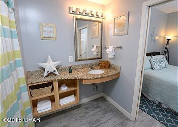 Splash Condo - Residential