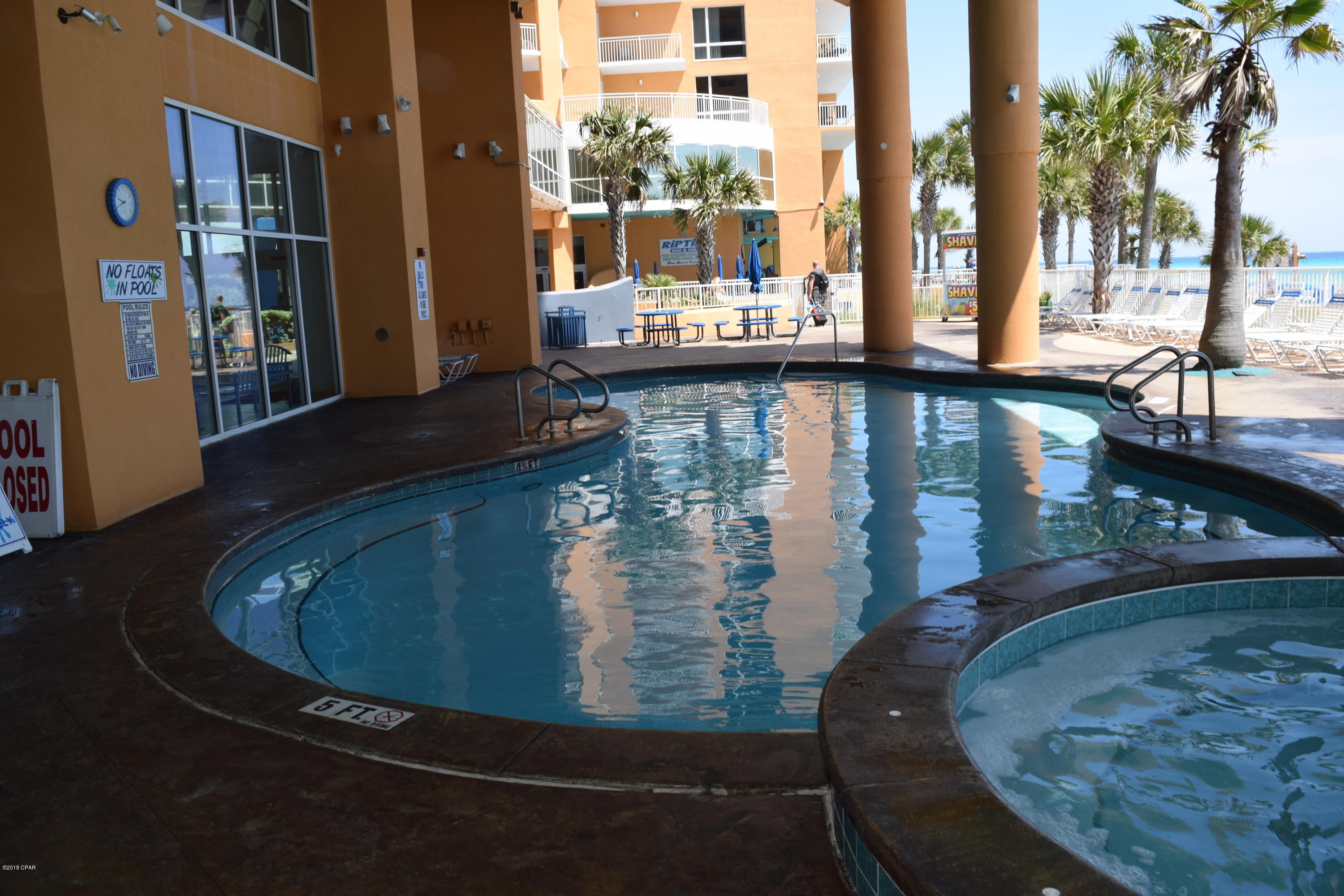 Splash Condo - Residential