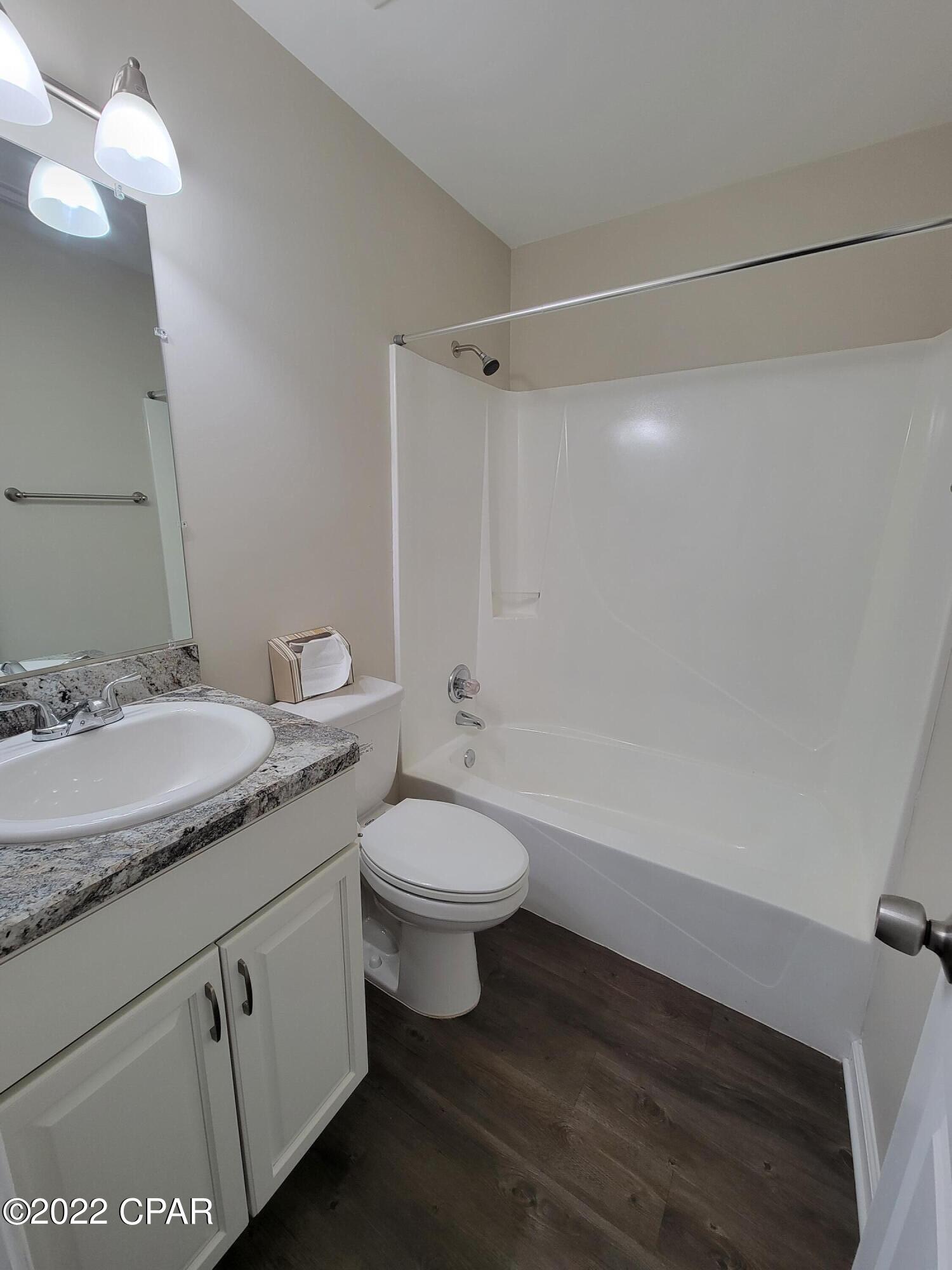 [No Recorded Subdiv] - Residential Lease