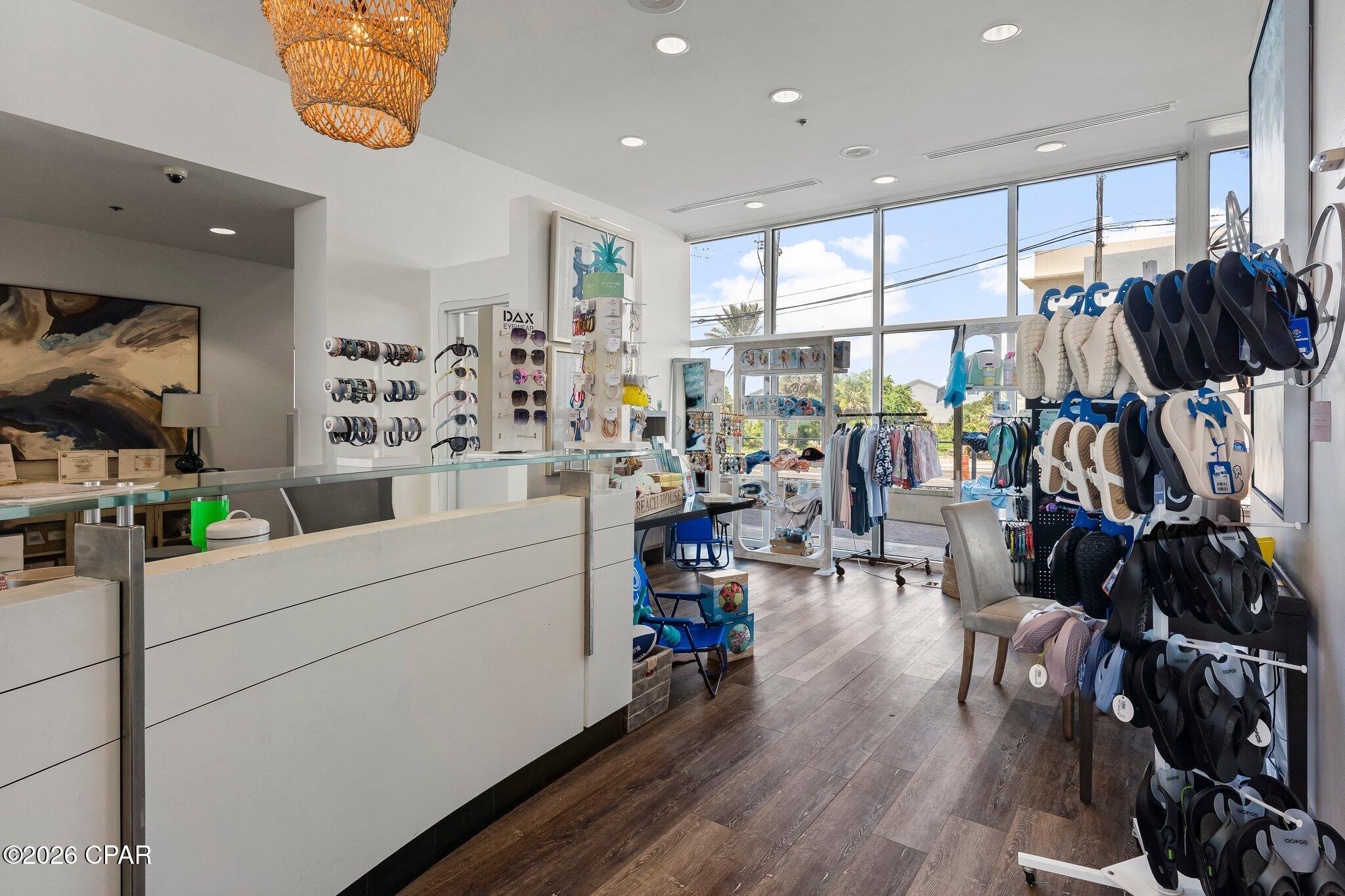 Sterling Breeze - Residential