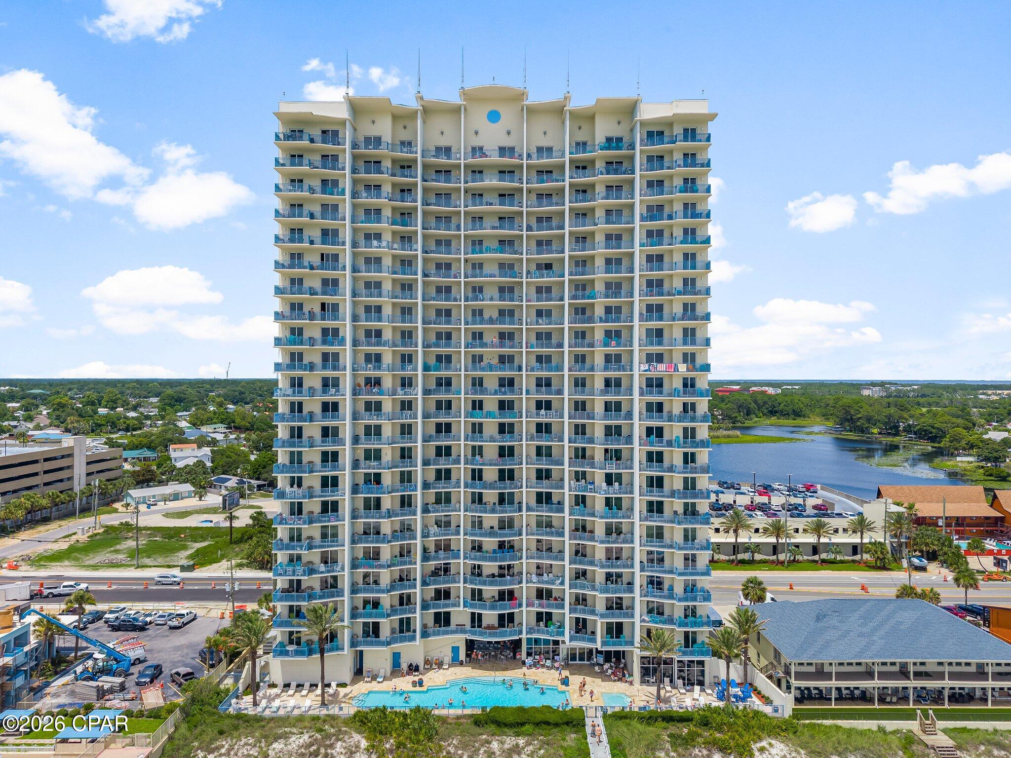 Sterling Breeze - Residential