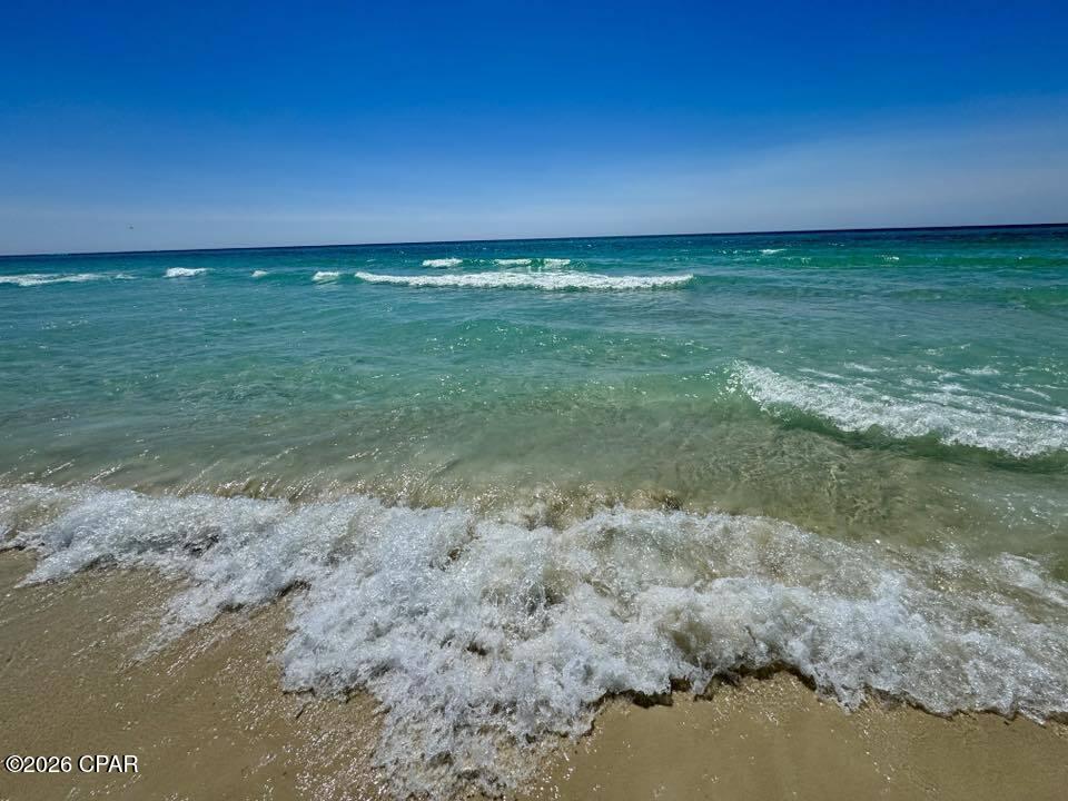 Sterling Breeze - Residential