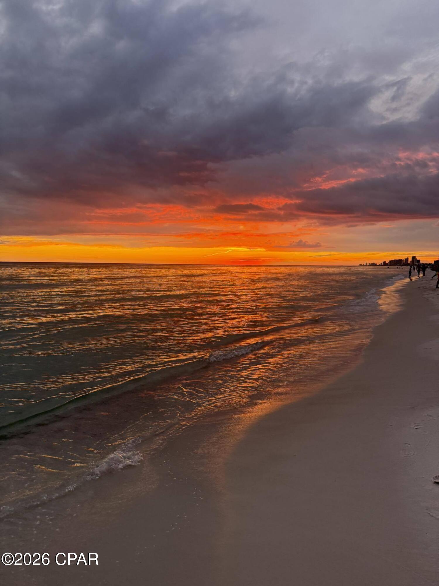 Sterling Breeze - Residential