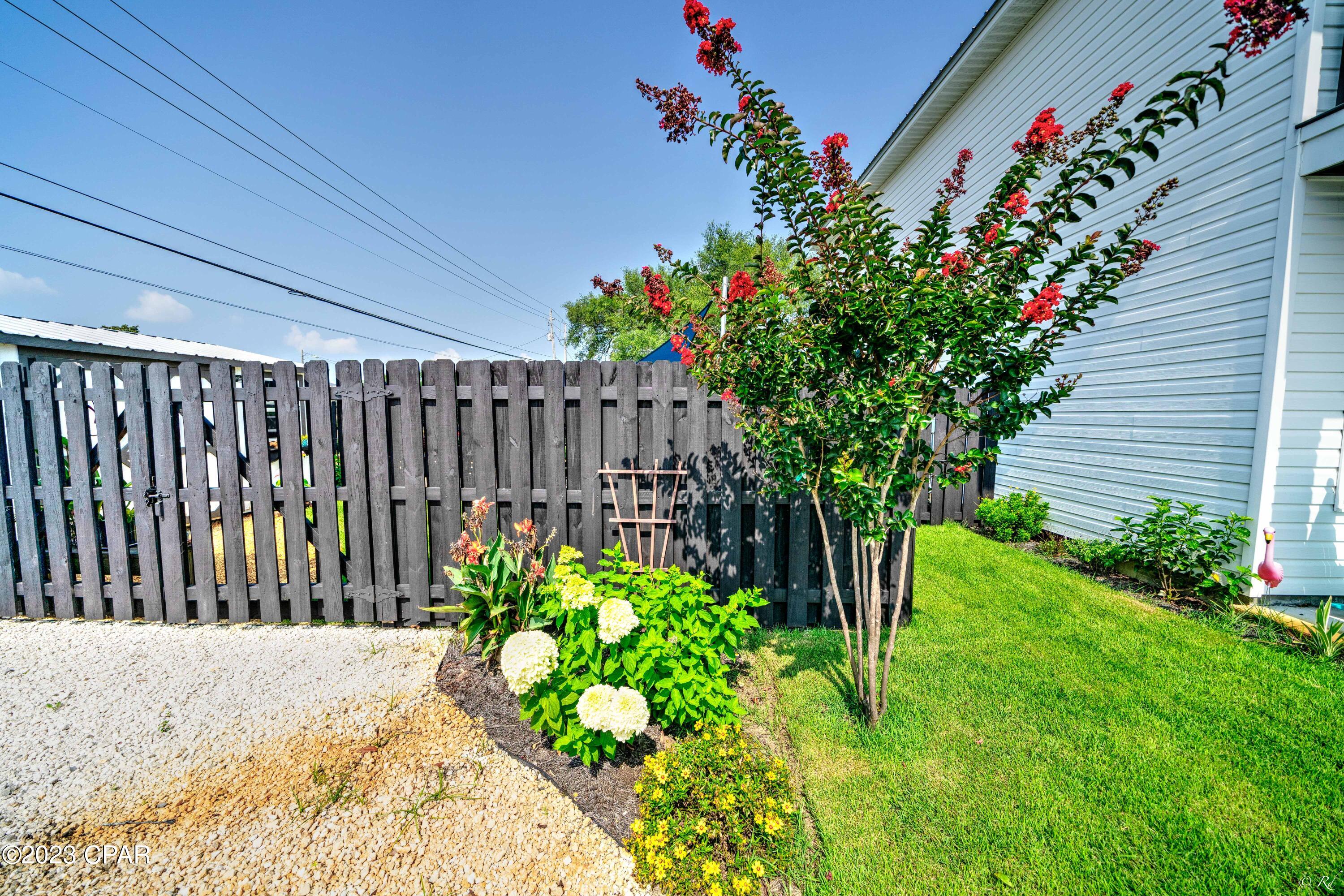 Callaway Corners - Residential